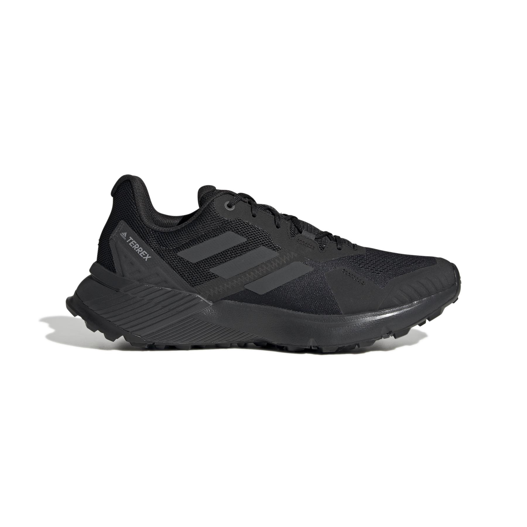 product/a/d/adidas_fy9215_1_footwear_photography_side_lateral_center_view_white_000.jpg