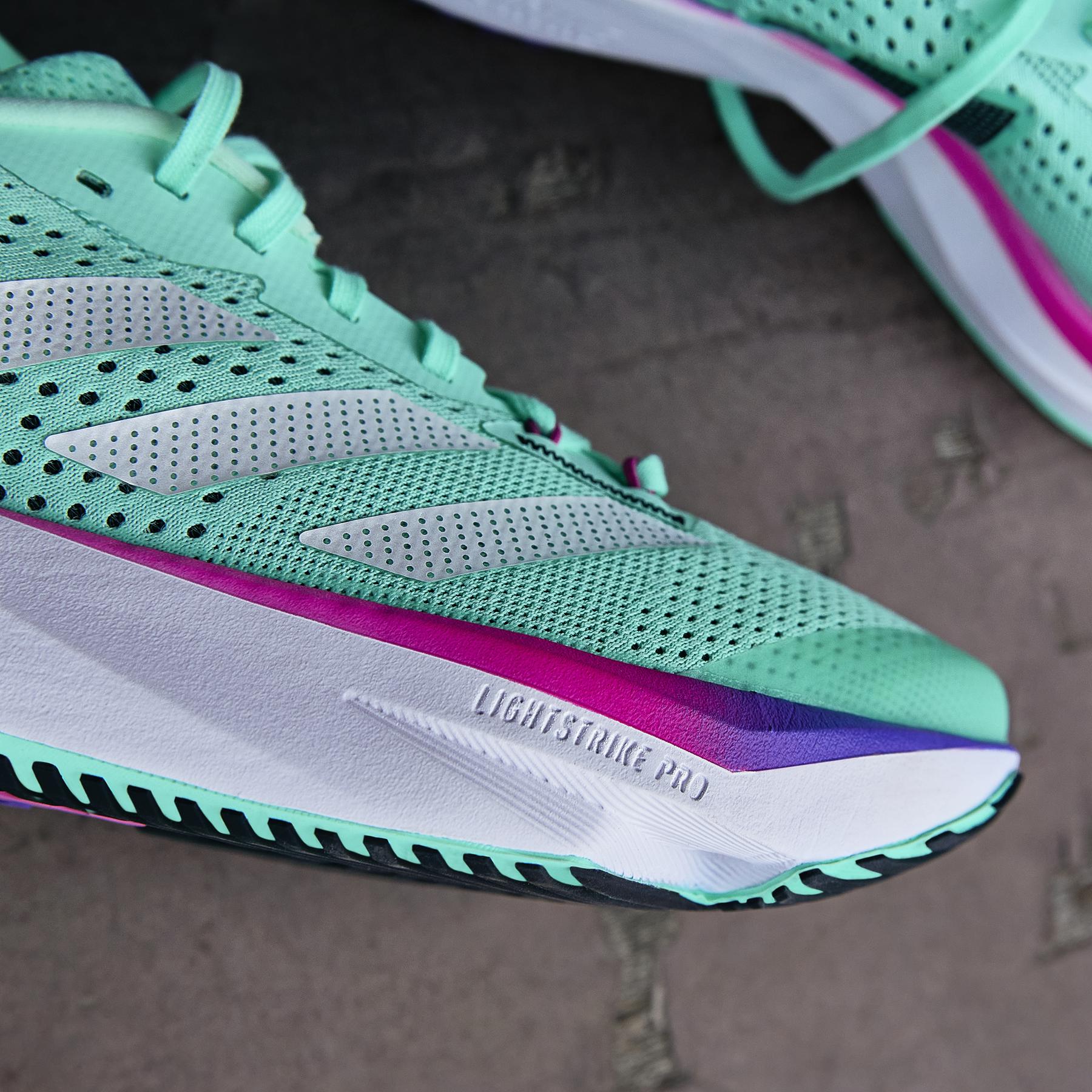product/a/d/adidas_gv9090_20_footwear_photography_highlight_view_1_white_000.jpg