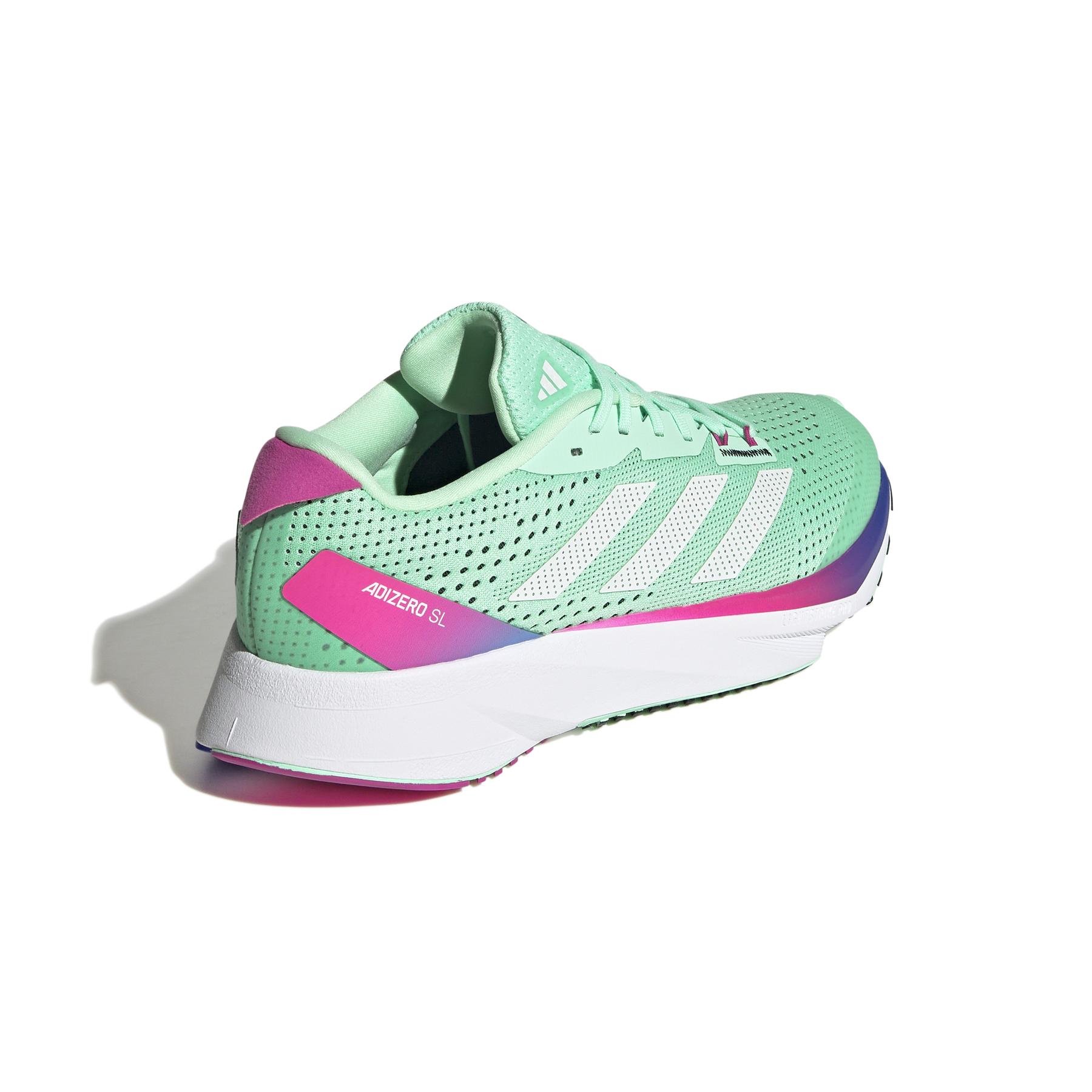 product/a/d/adidas_gv9090_7_footwear_photography_back_lateral_top_view_white_000.jpg