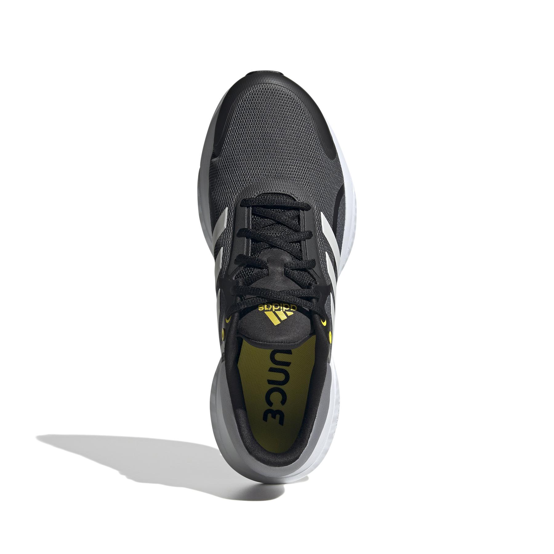 product/a/d/adidas_gv9531_3_footwear_photography_top_portrait_view_white_000.jpg