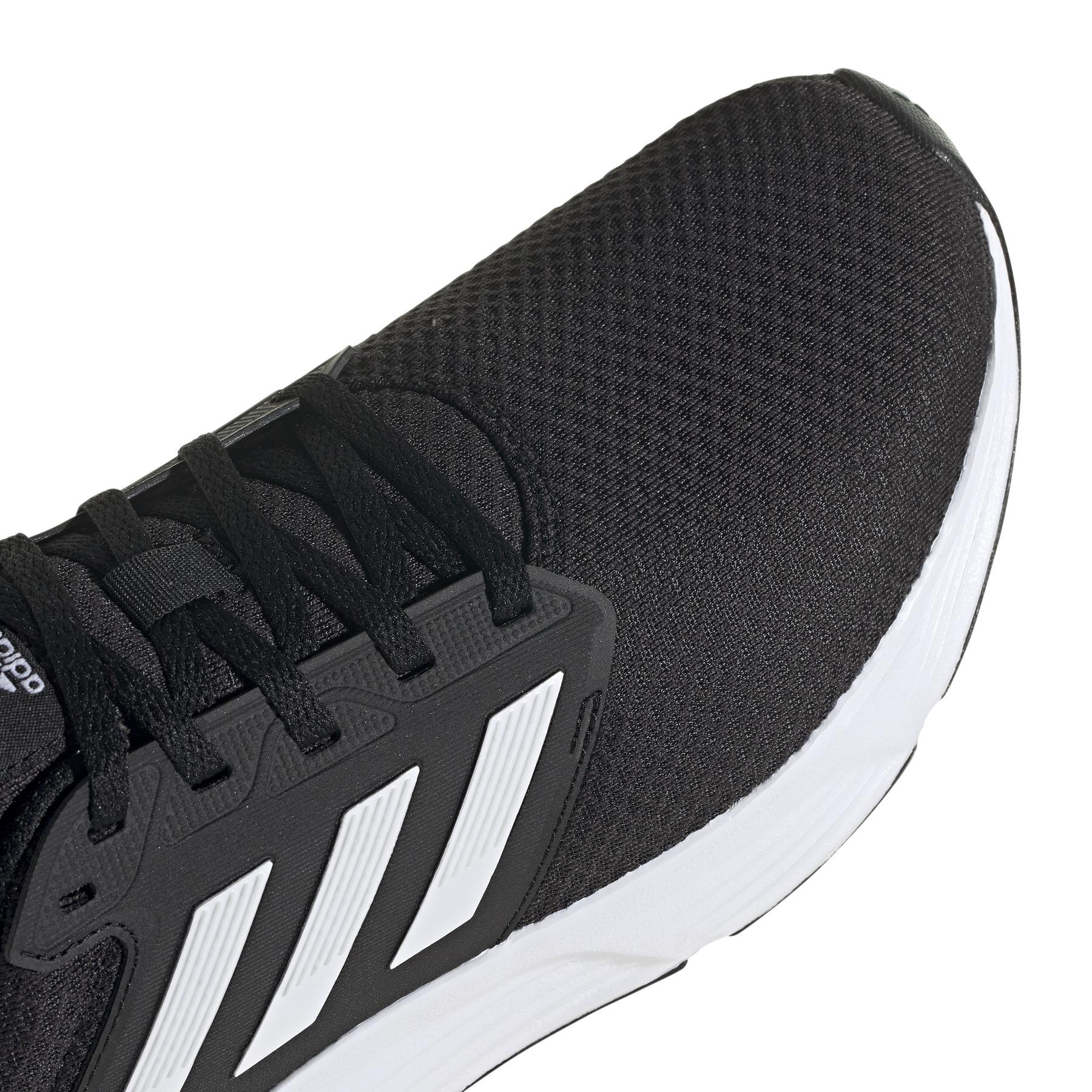 product/a/d/adidas_gw3848_8_footwear_photography_detail_view_1_white_000.jpg
