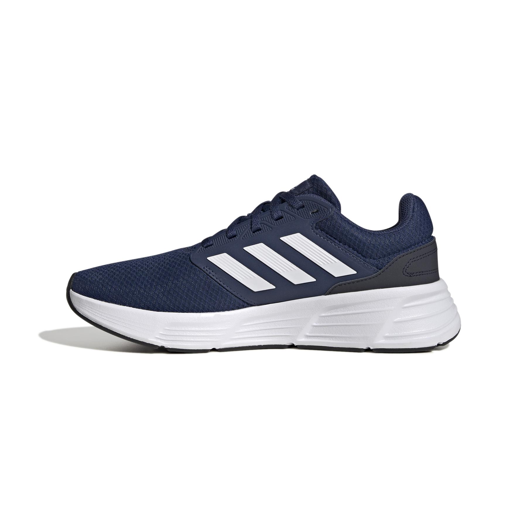product/a/d/adidas_gw4139_5_footwear_photography_side_medial_center_view_white_000.jpg