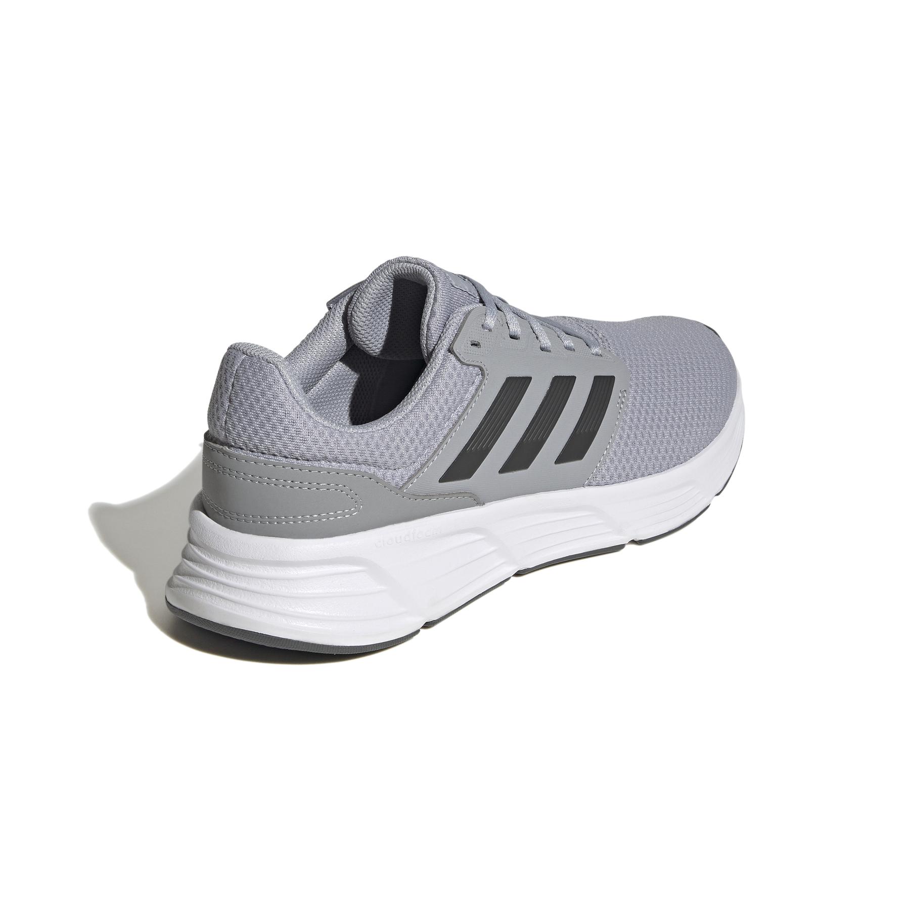 product/a/d/adidas_gw4140_7_footwear_photography_back_lateral_top_view_white_000.jpg