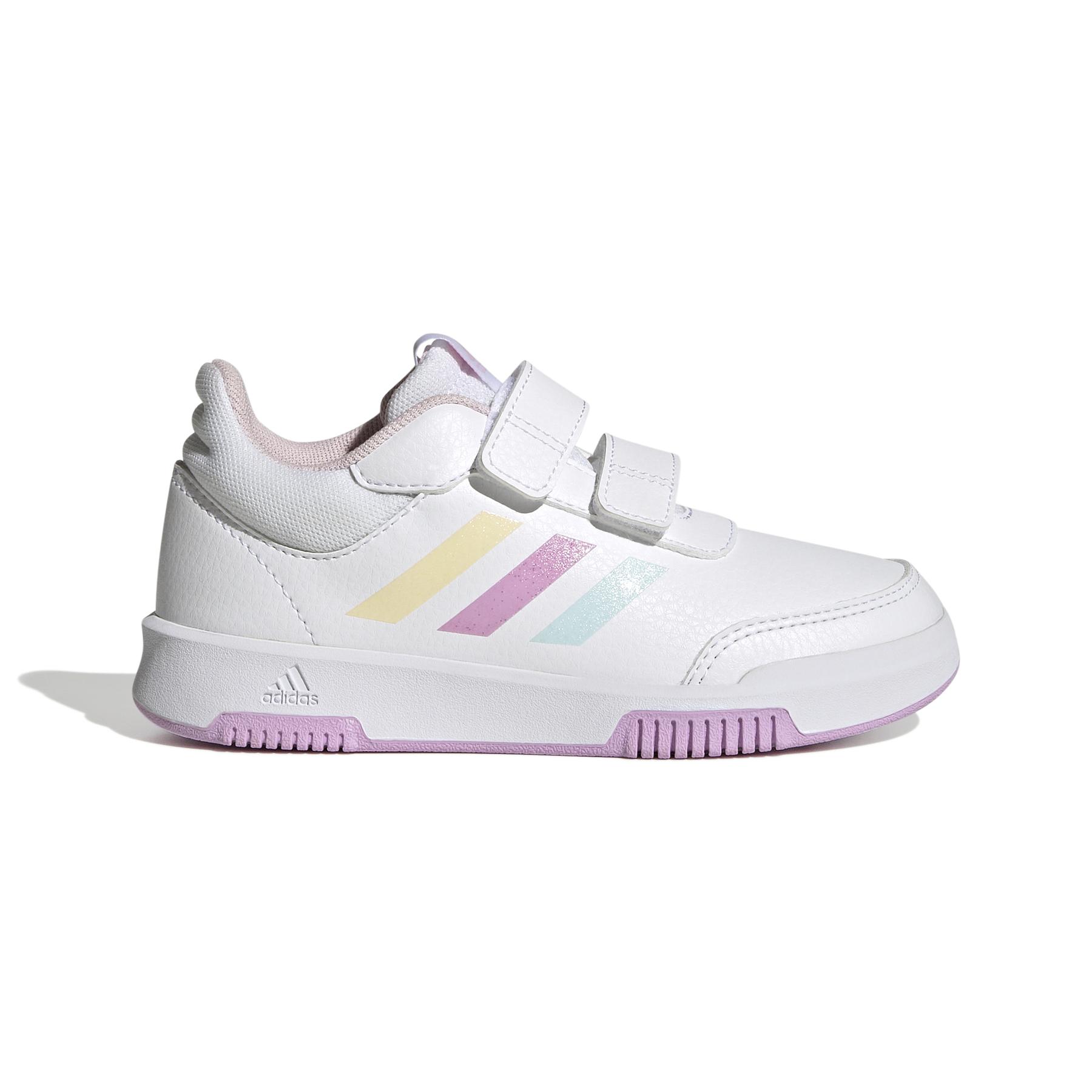 product/a/d/adidas_gw6453_1_footwear_photography_side_lateral_center_view_white_000.jpg