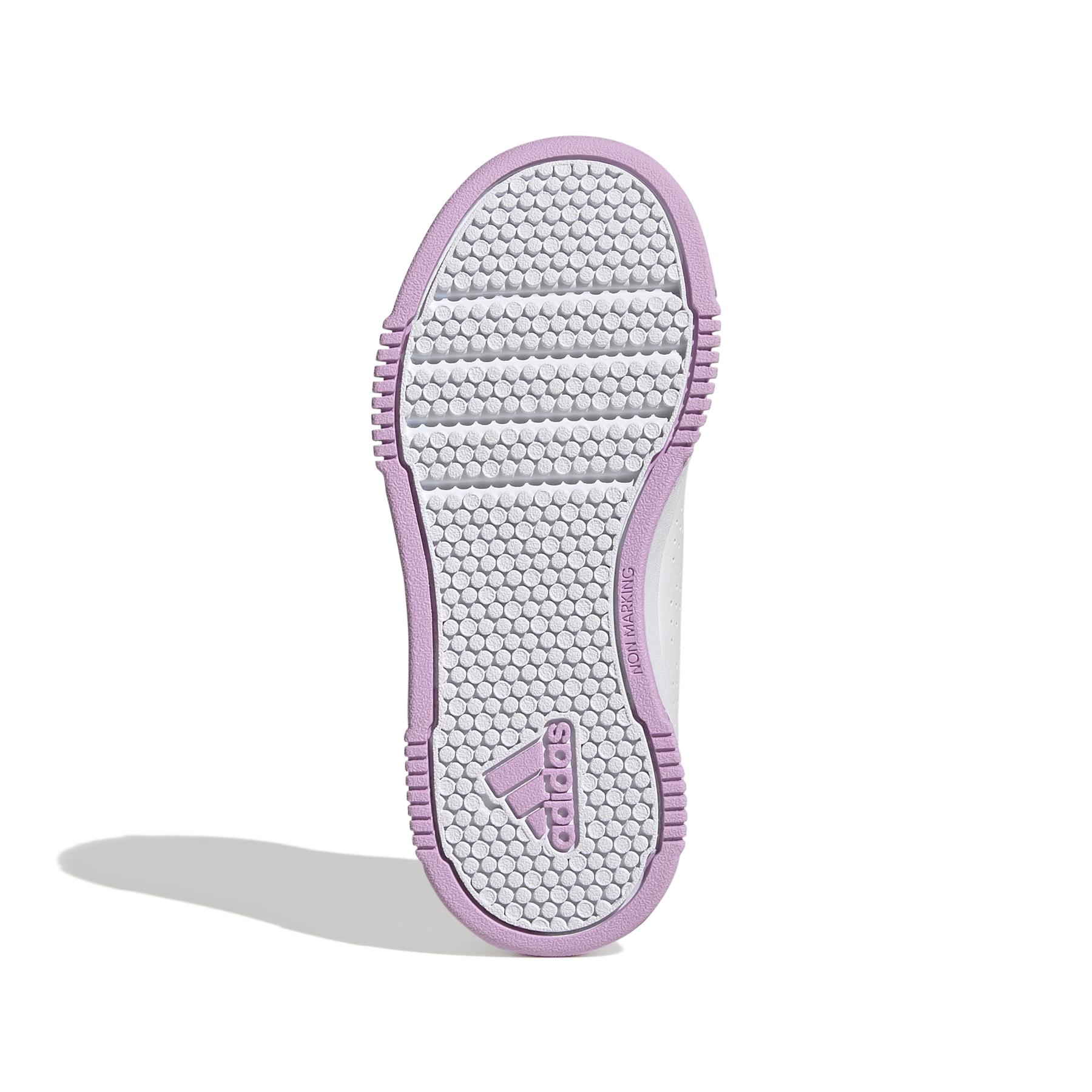 product/a/d/adidas_gw6453_4_footwear_photography_bottom_view_white_000.jpg