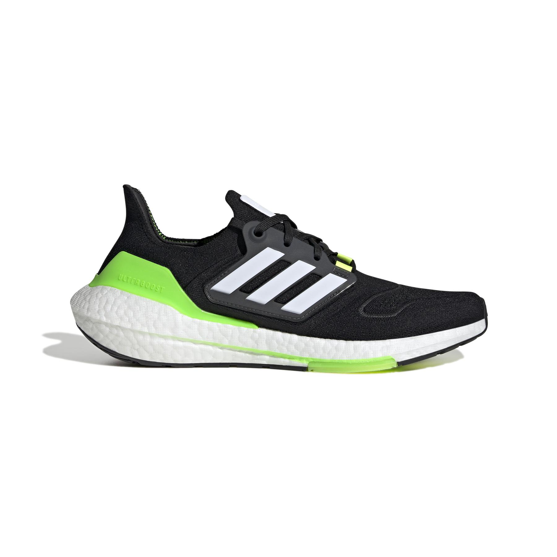 product/a/d/adidas_gx6640_1_footwear_photography_side_lateral_center_view_white_000.jpg