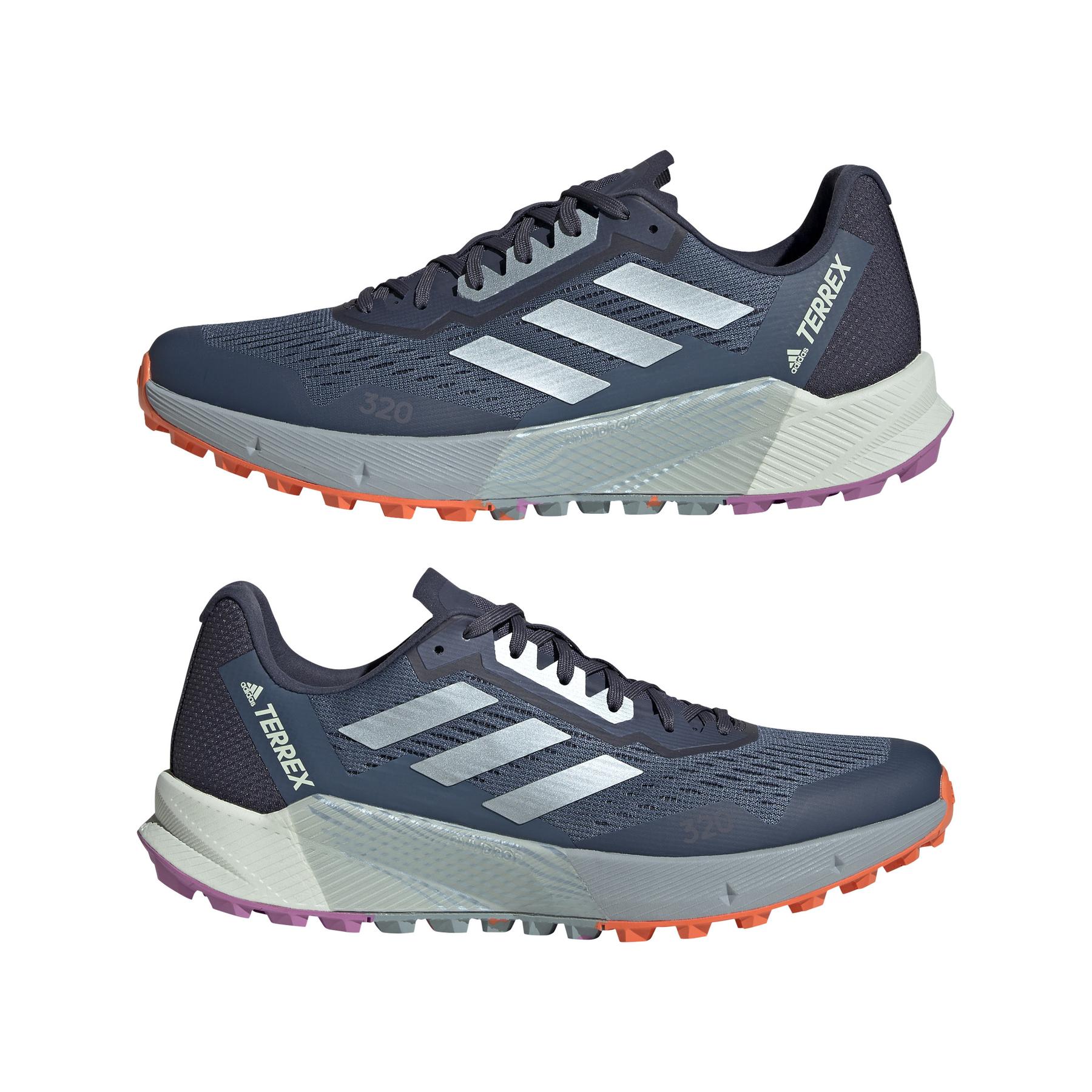 product/a/d/adidas_gx8679_12_footwear_photography_mirrored_pair_view_white_000.jpg