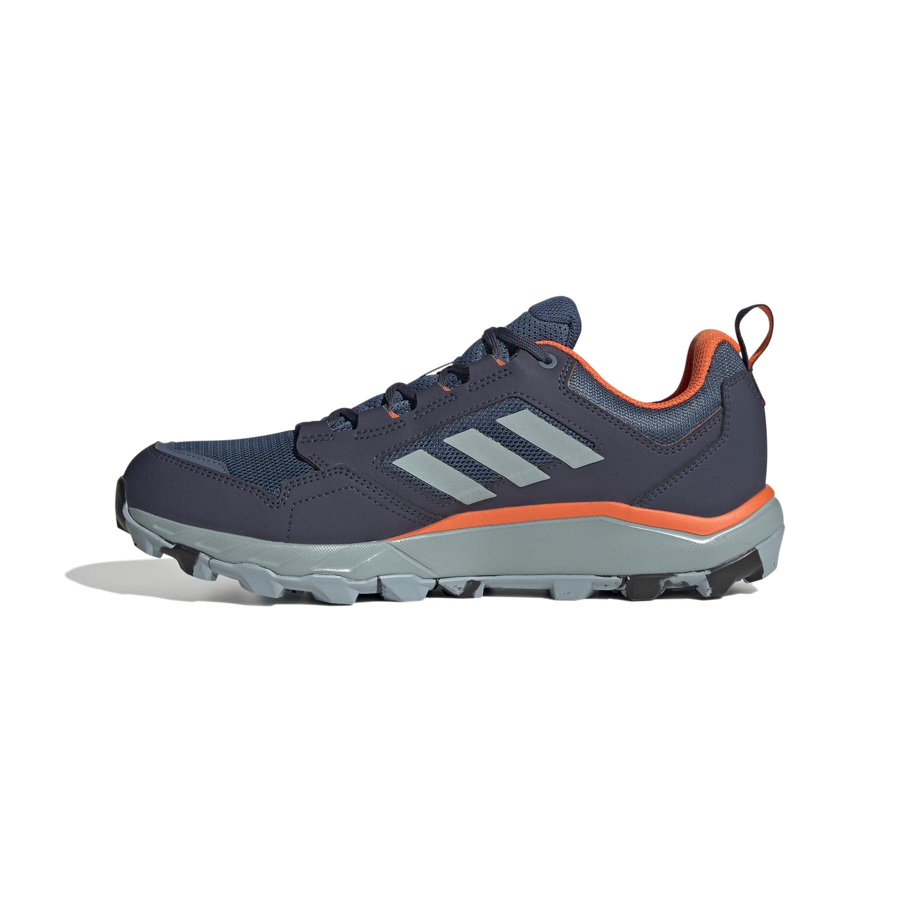 product/a/d/adidas_gx8681_5_footwear_photography_side_medial_center_view_white_000.jpg