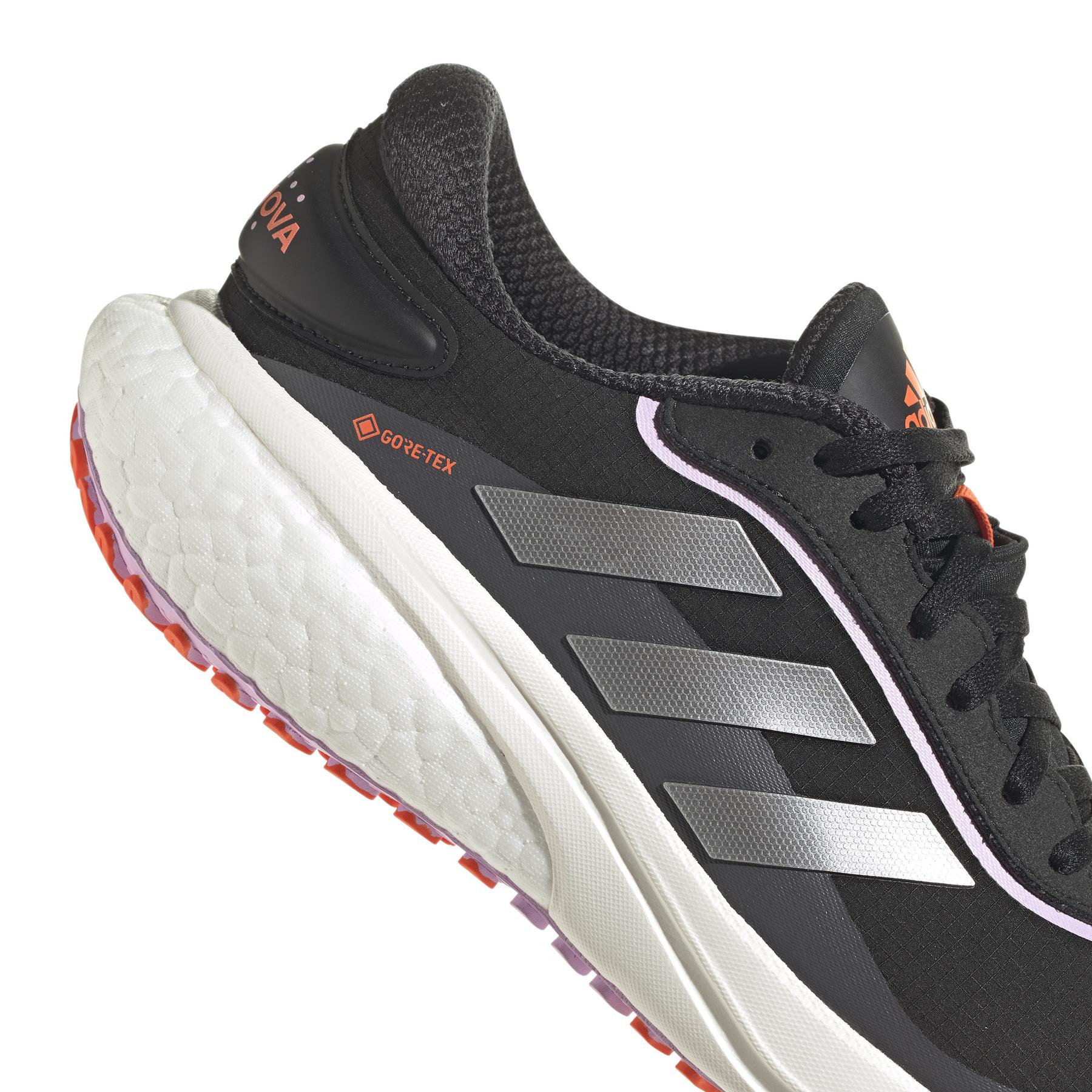 product/a/d/adidas_gy8319_8_footwear_photography_detail_view_1_white_000.jpg