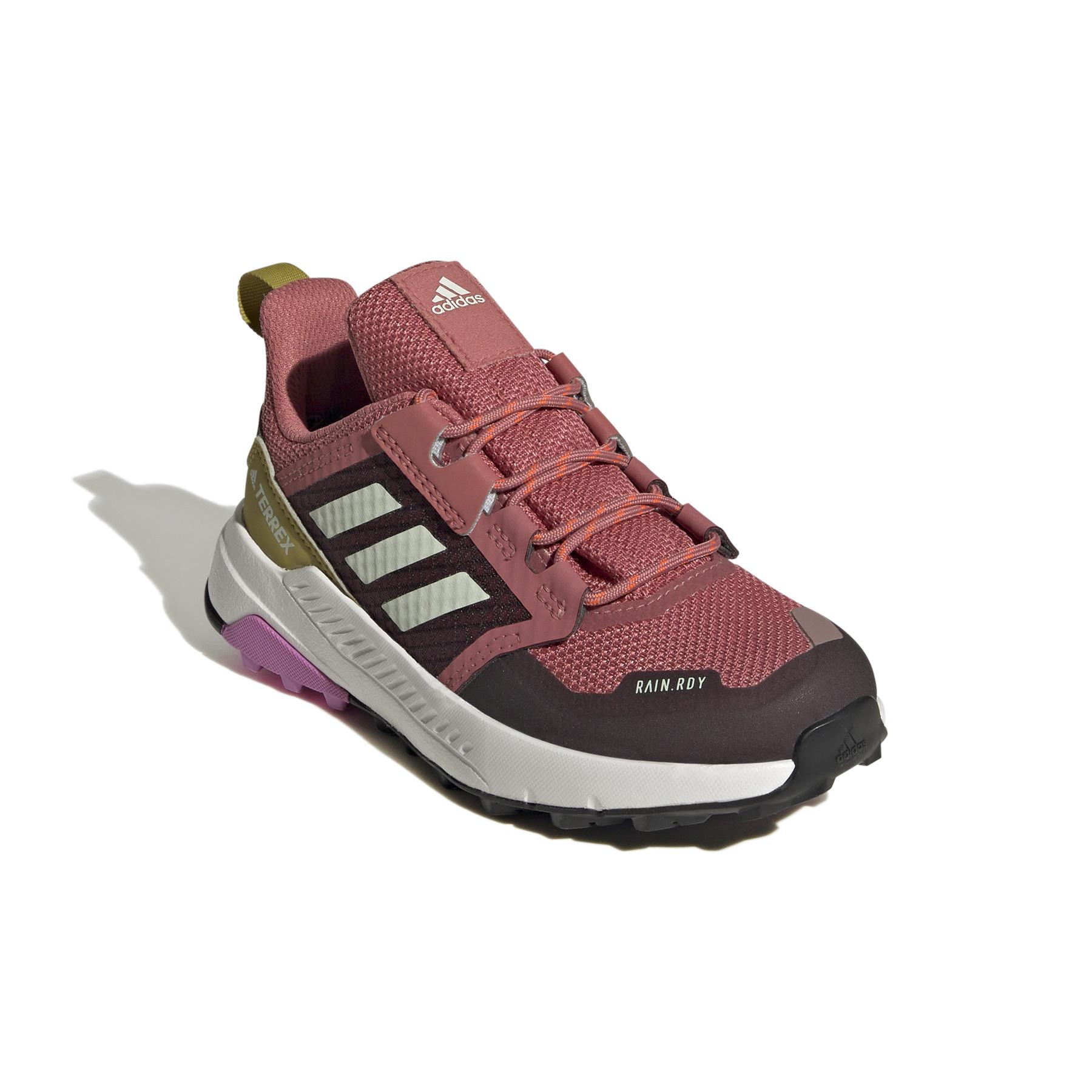 product/a/d/adidas_gz1166_6_footwear_photography_front_lateral_top_view_white_000.jpg