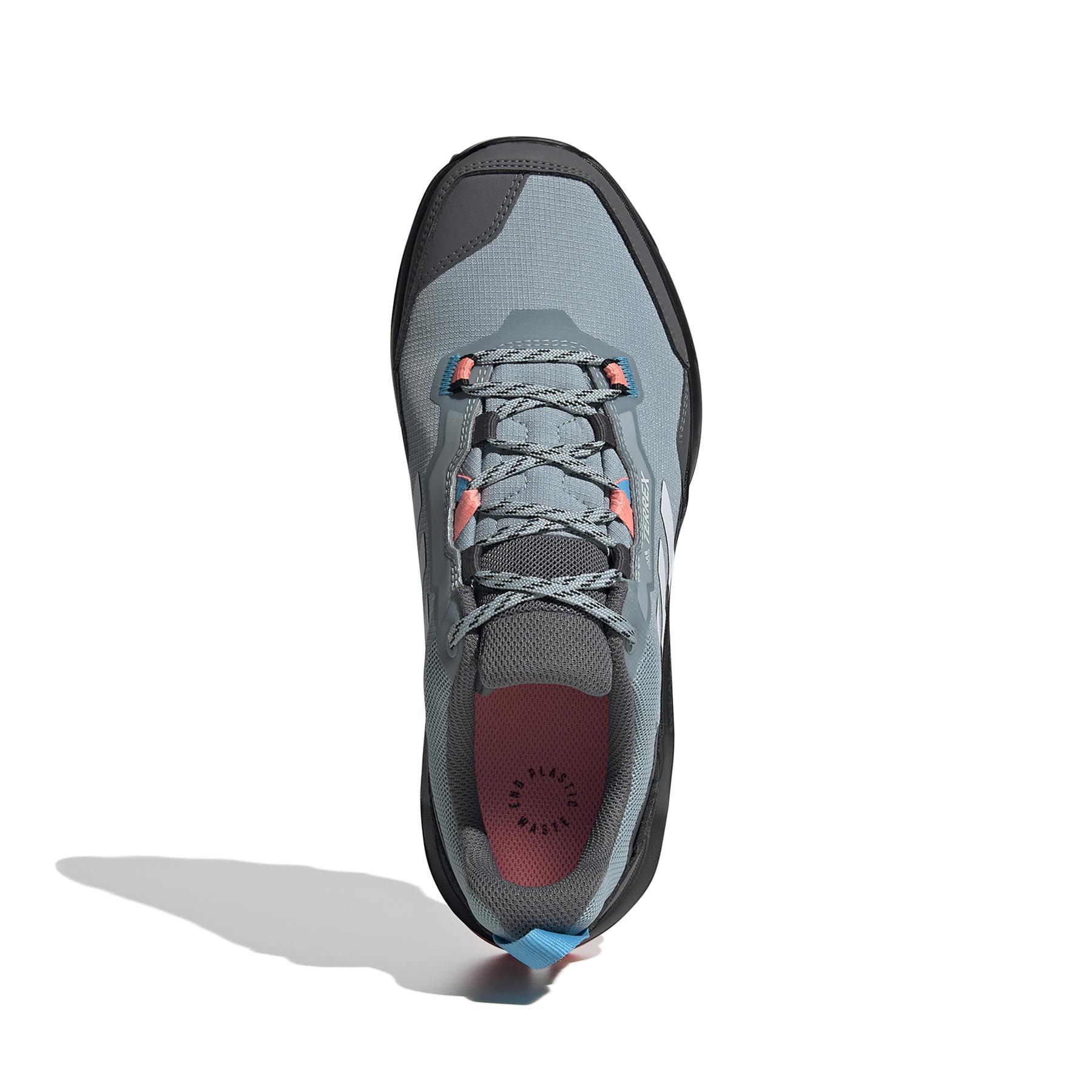 product/a/d/adidas_gz3065_3_footwear_photography_top_portrait_view_white_000.jpg