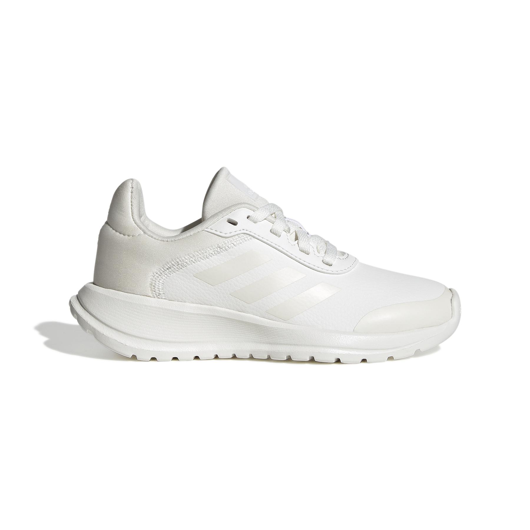 product/a/d/adidas_gz3425_1_footwear_photography_side_lateral_center_view_white_000.jpg