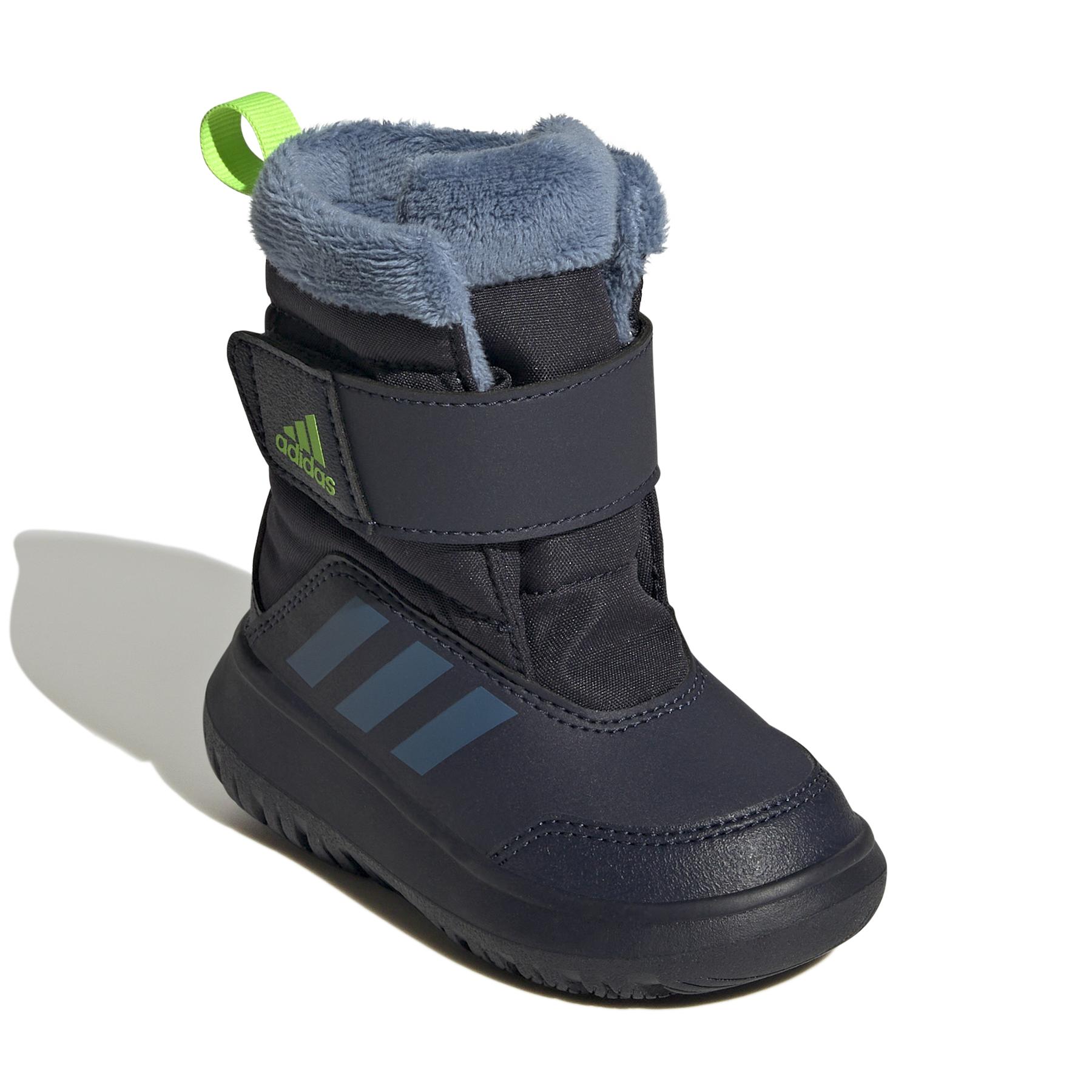 product/a/d/adidas_gz6800_6_footwear_photography_front_lateral_top_view_white_000.jpg