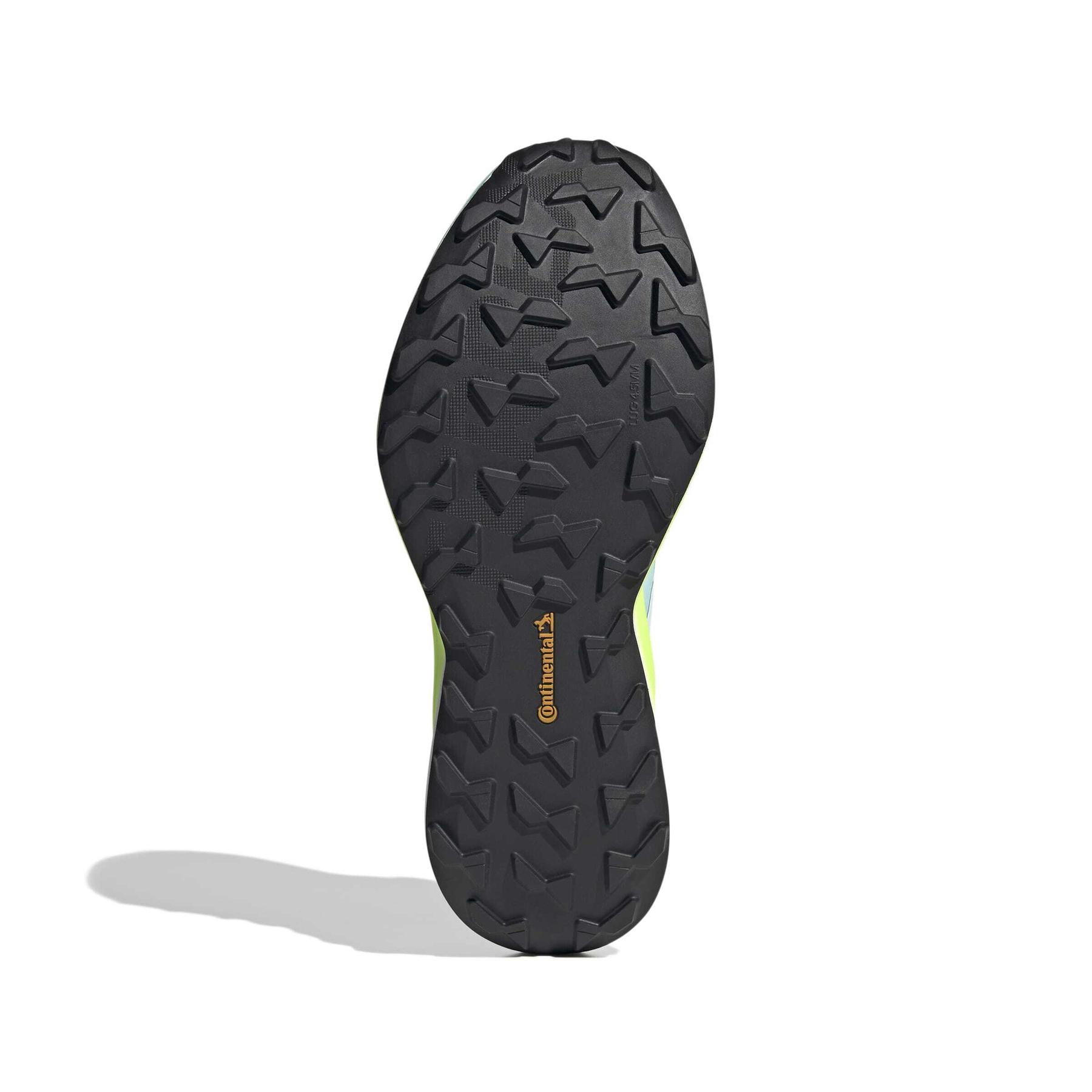 product/a/d/adidas_hp3686_4_footwear_photography_bottom_view_white-nw091625.jpg