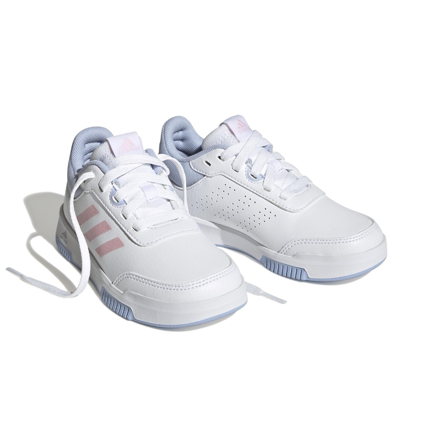 product/a/d/adidas_hp6156_6_footwear_photography_front_lateral_top_view_white.jpg