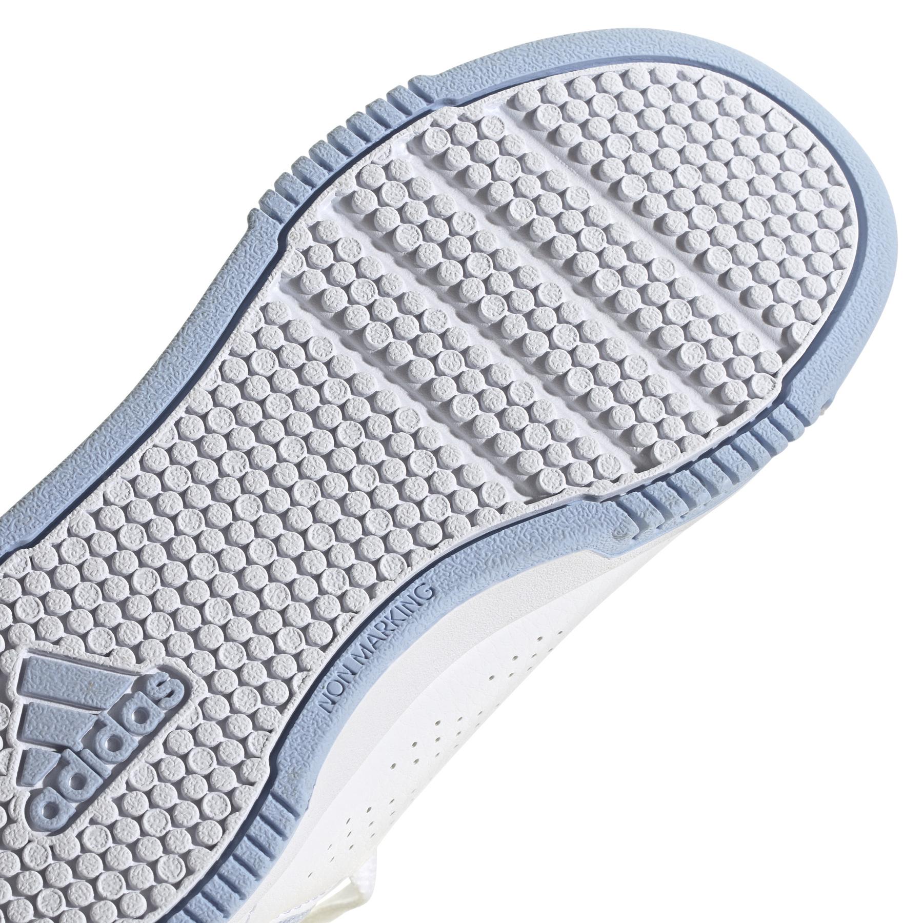 product/a/d/adidas_hp6156_9_footwear_photography_detail_view_2_white.jpg