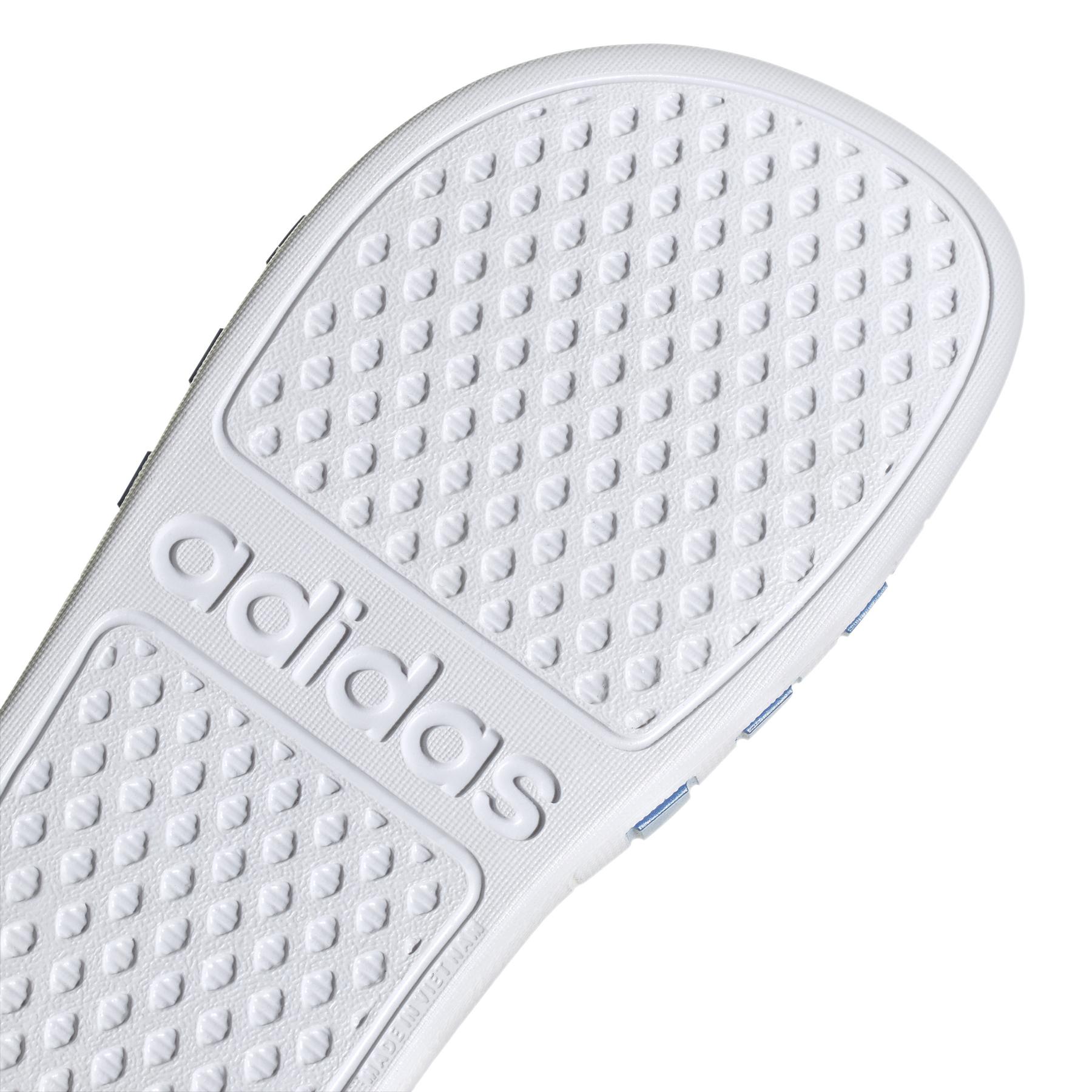 product/a/d/adidas_hp7603_9_footwear_photography_detail_view_2_white.jpg