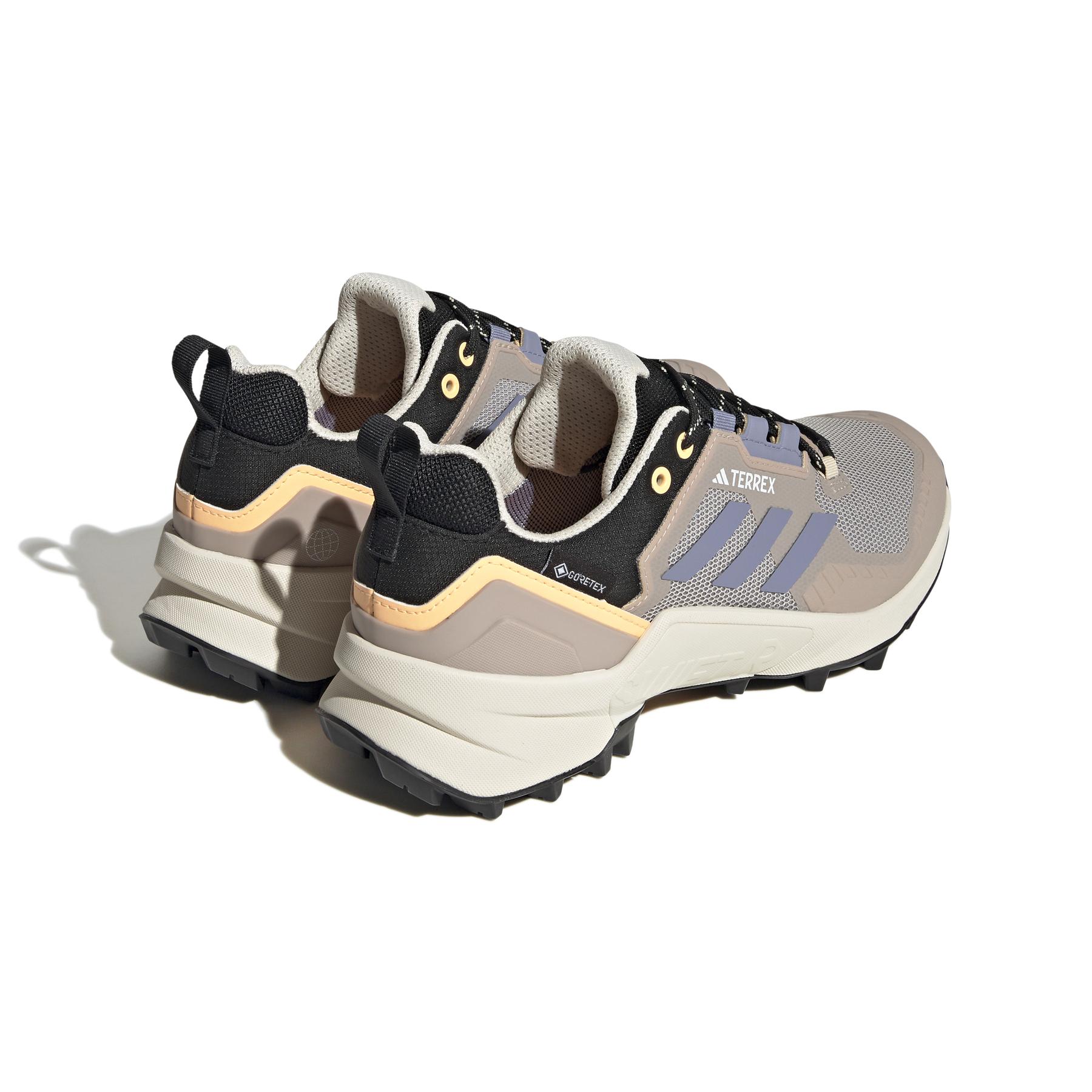 product/a/d/adidas_hp8714_7_footwear_photography_back_lateral_top_view_white_000.jpg