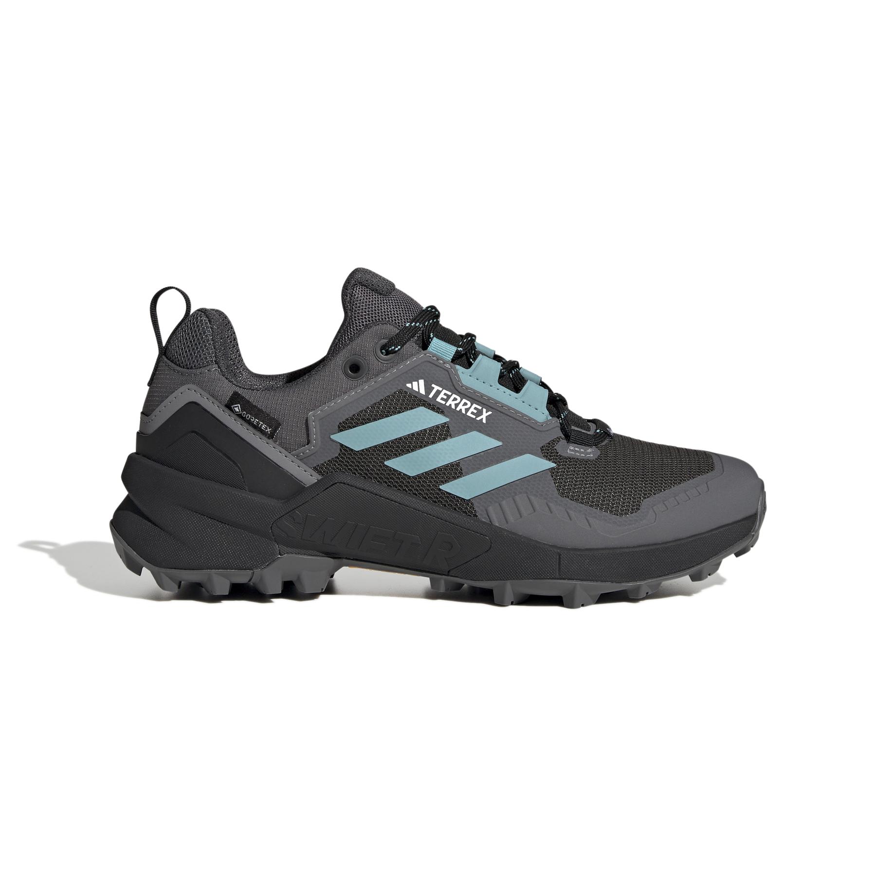 product/a/d/adidas_hp8716_1_footwear_photography_side_lateral_center_view_white_000.jpg