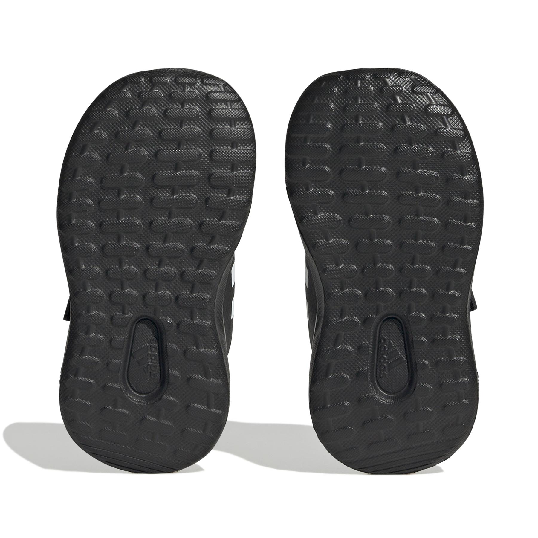 product/a/d/adidas_hp8994_4_footwear_photography_bottom_view_white_000.jpg