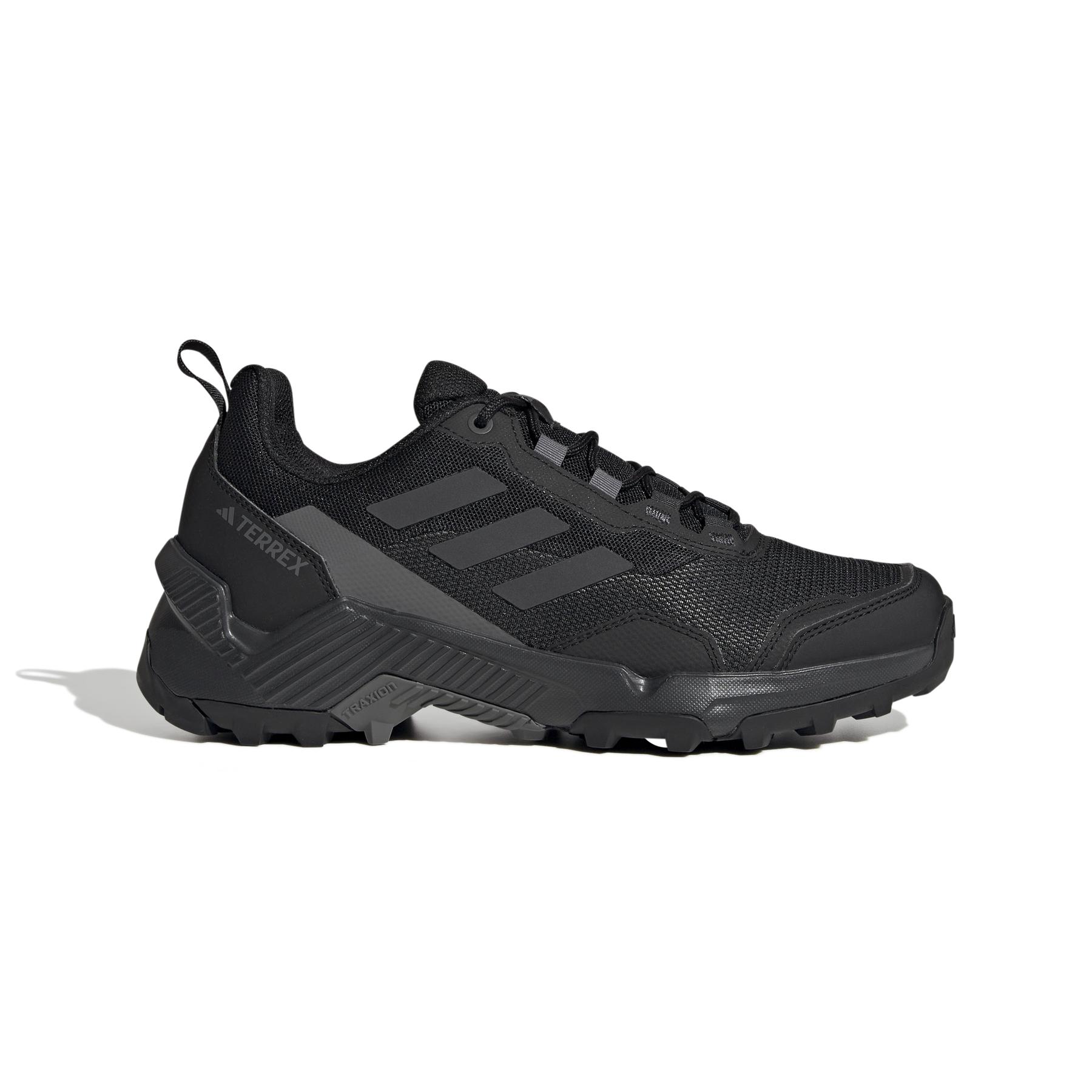 product/a/d/adidas_hq0935_1_footwear_photography_side_lateral_center_view_white_000.jpg