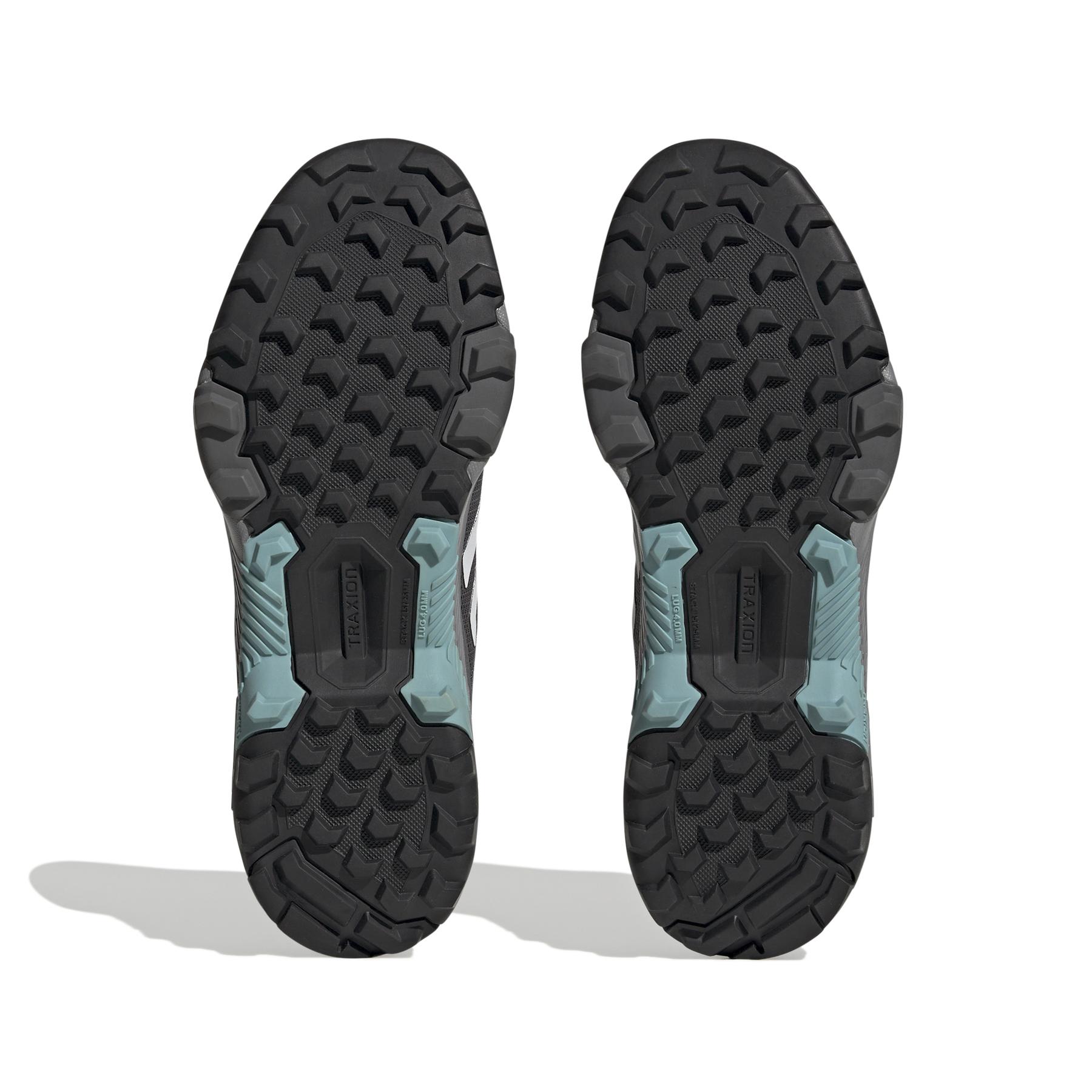 product/a/d/adidas_hq0936_4_footwear_photography_bottom_view_white_000.jpg