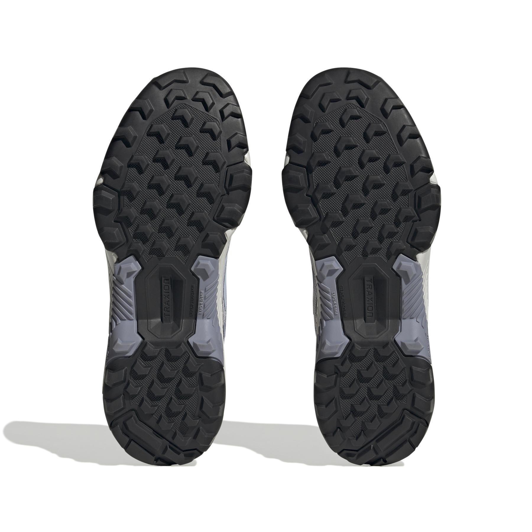 product/a/d/adidas_hq0937_4_footwear_photography_bottom_view_white_000.jpg