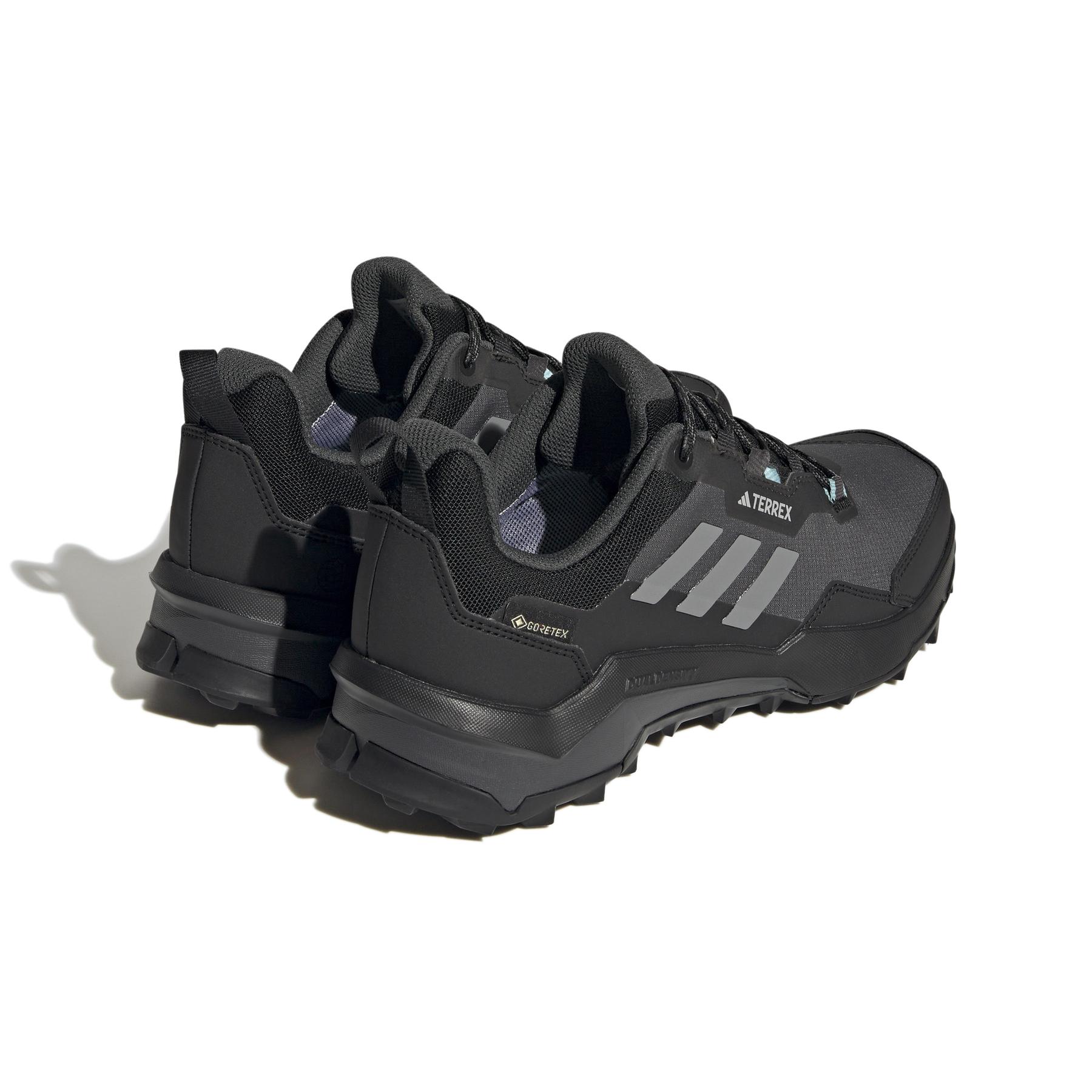 product/a/d/adidas_hq1051_7_footwear_photography_back_lateral_top_view_white.jpg