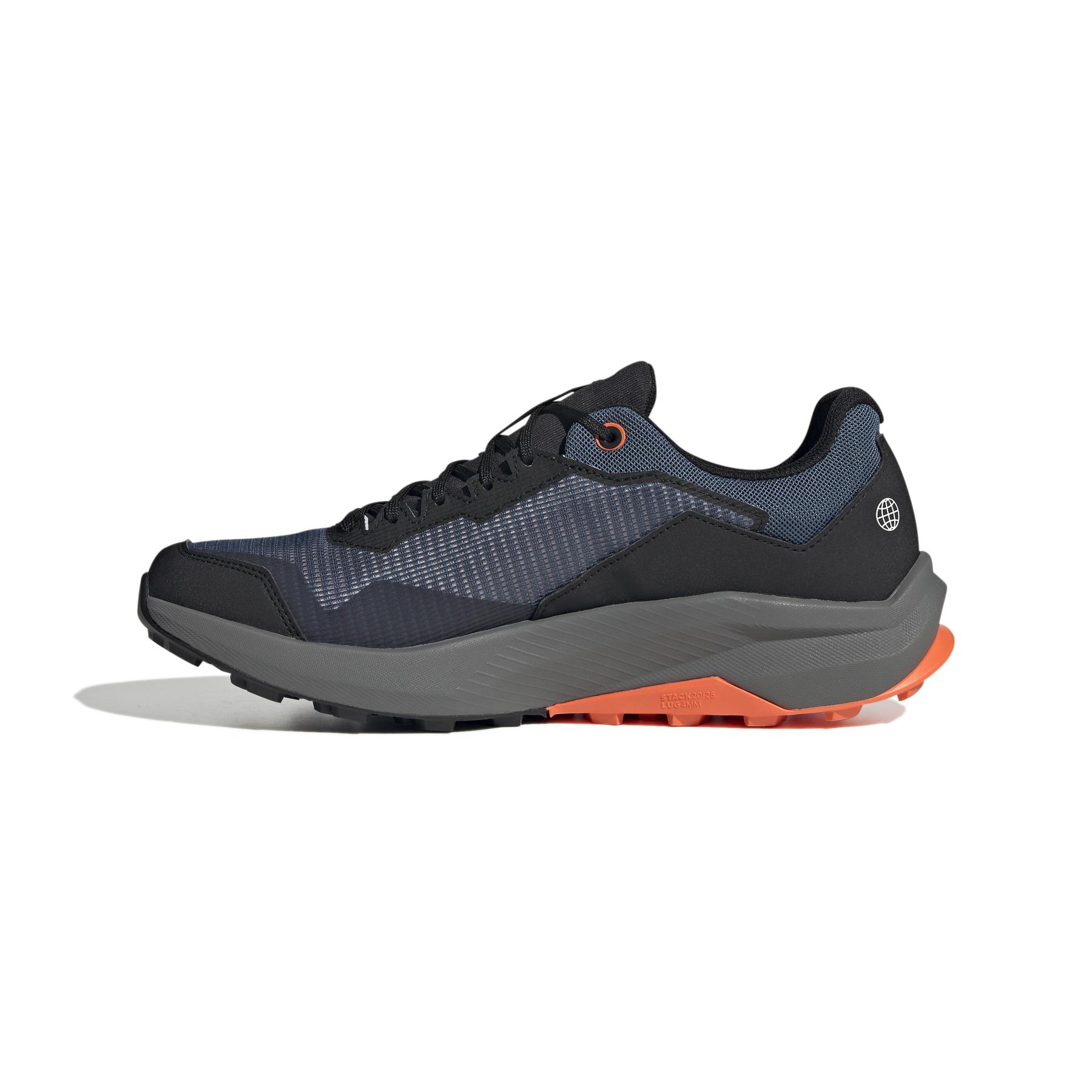 product/a/d/adidas_hq1234_5_footwear_photography_side_medial_center_view_white.jpg