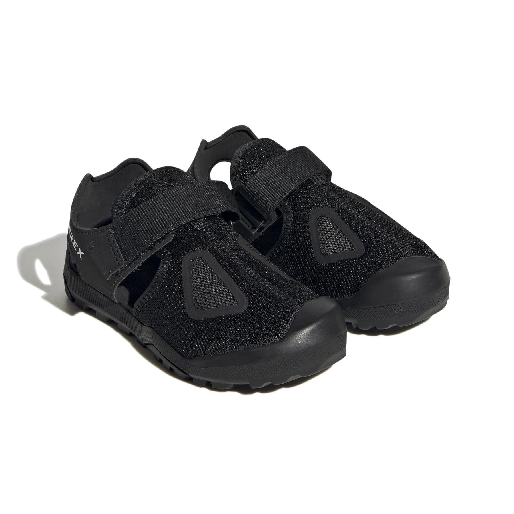 product/a/d/adidas_hq5835_6_footwear_photography_front_lateral_top_view_white.jpg