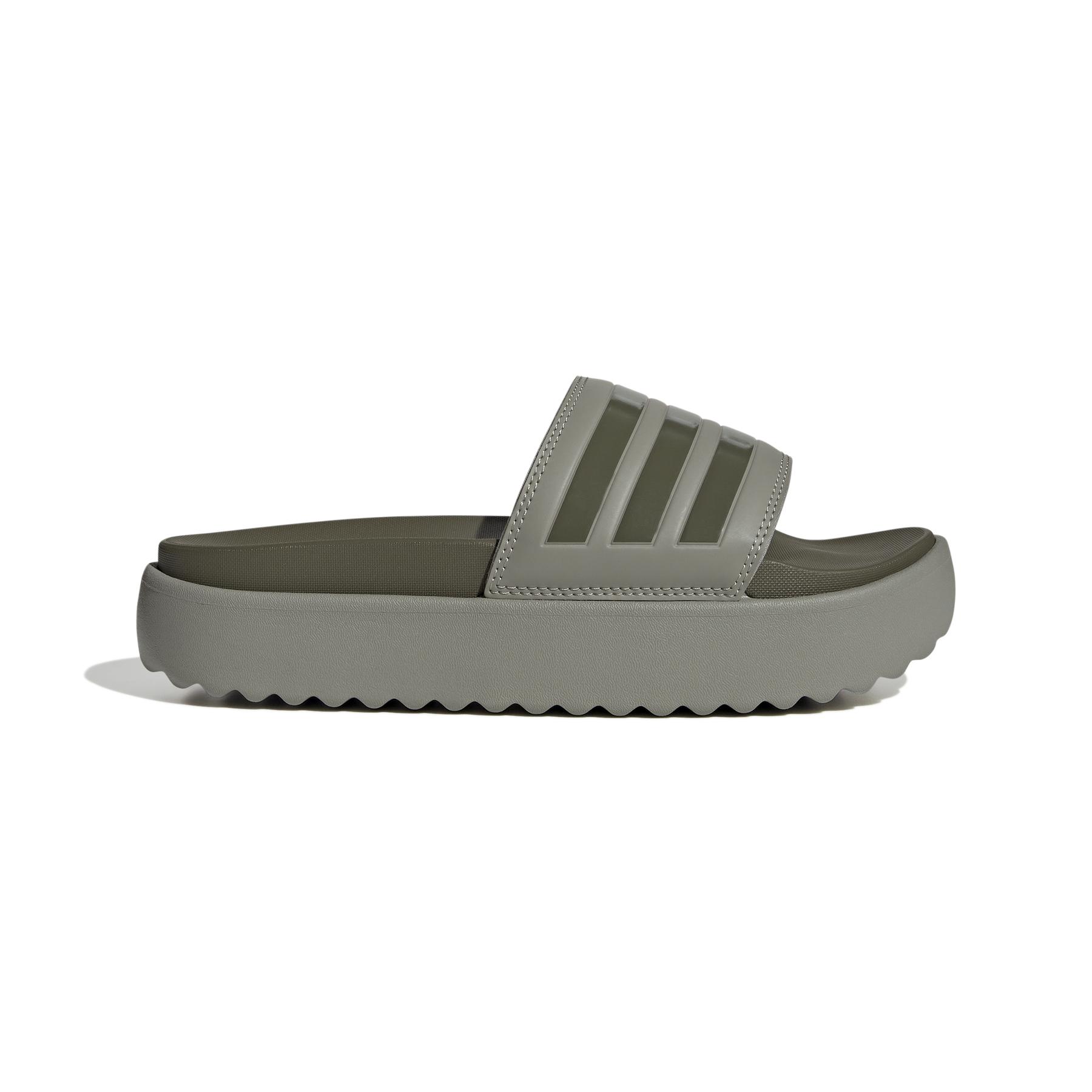 product/a/d/adidas_hq6180_1_footwear_photography_side_lateral_center_view_white.jpg