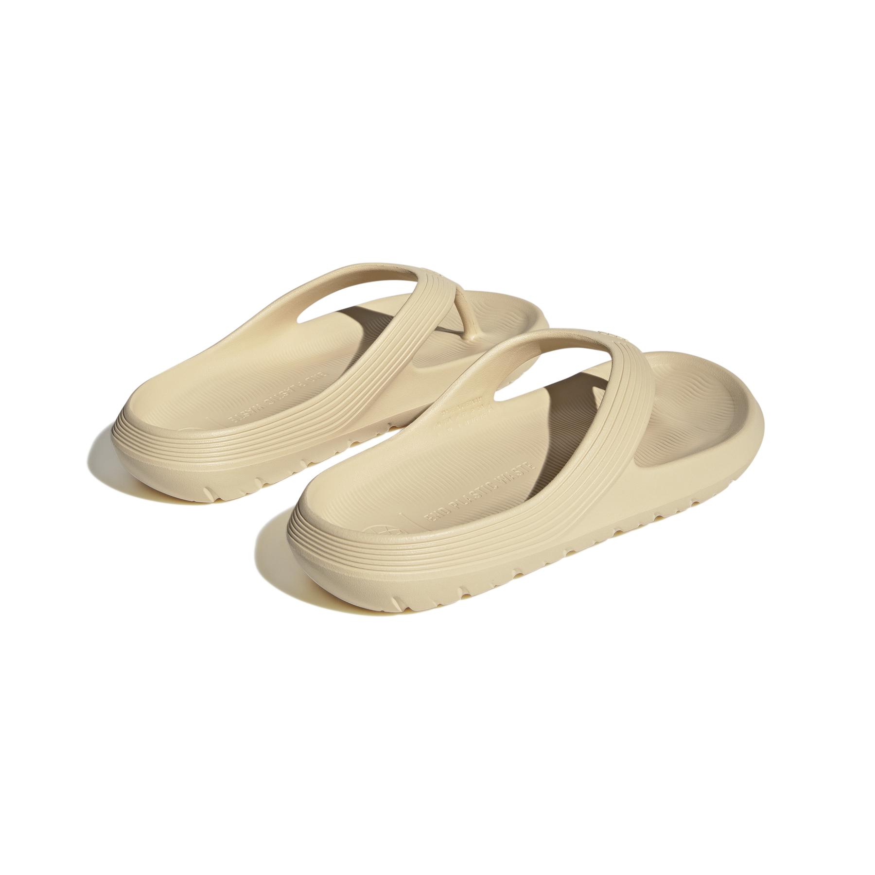 product/a/d/adidas_hq9919_7_footwear_photography_back_lateral_top_view_white.jpg