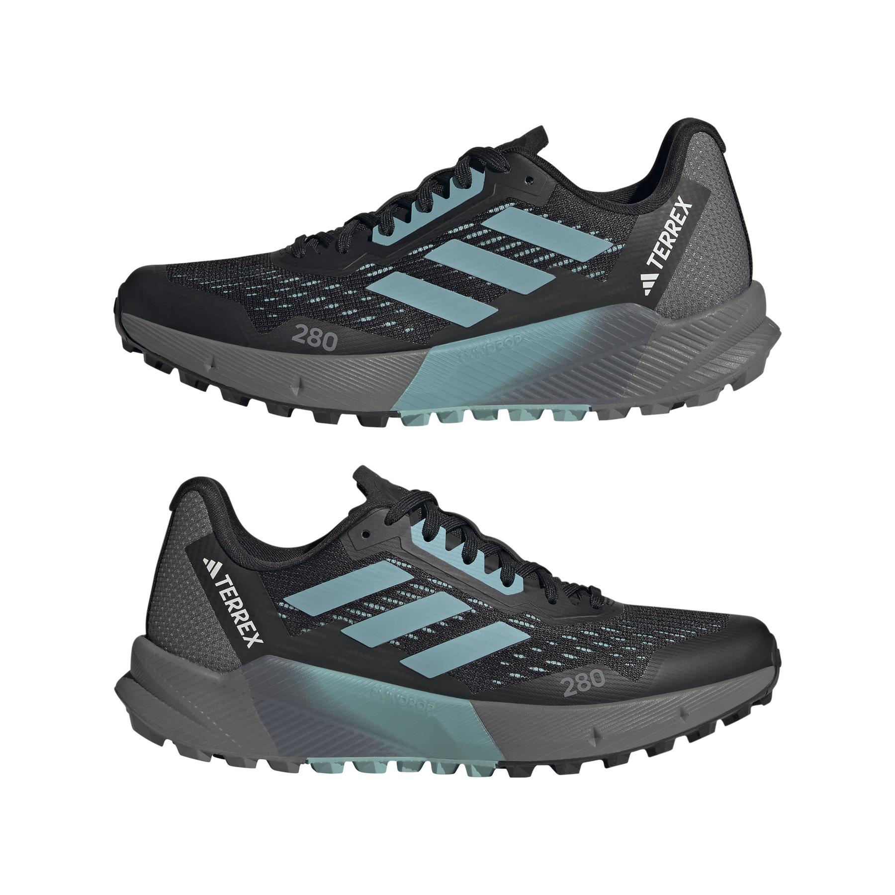product/a/d/adidas_hr1140_10_footwear_photography_mirrored_pair_view_white_000.jpg