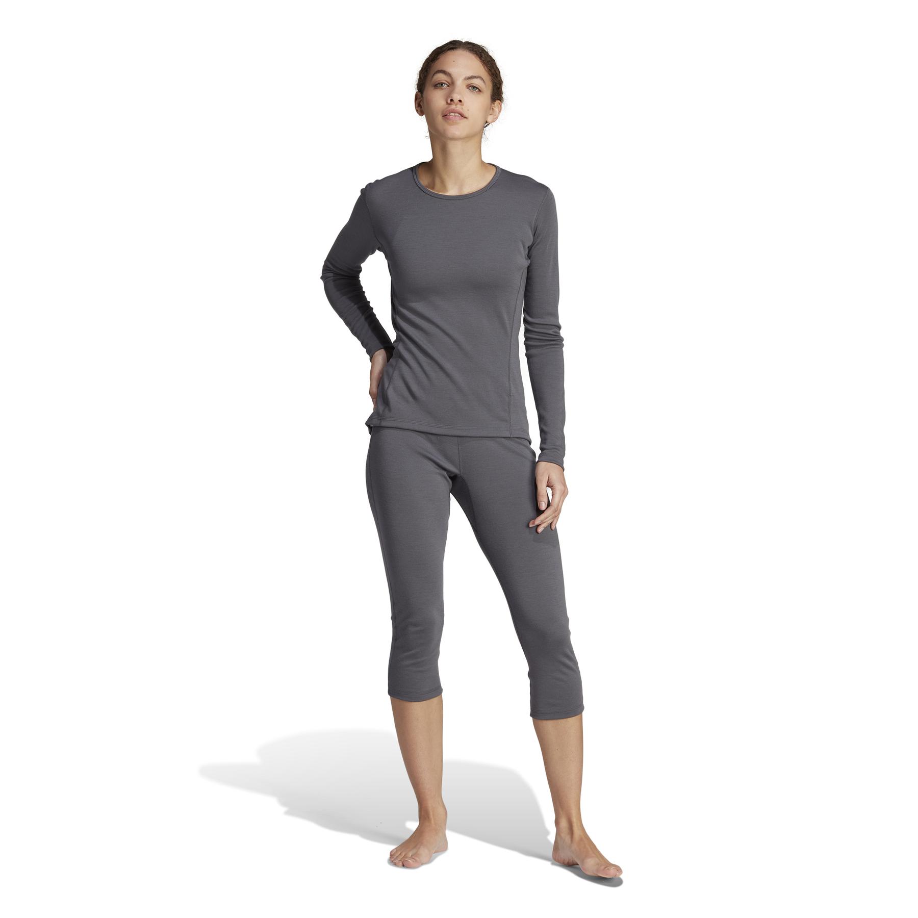 product/a/d/adidas_hz8546_7_apparel_on_model_standard_outfit_view_white.jpg