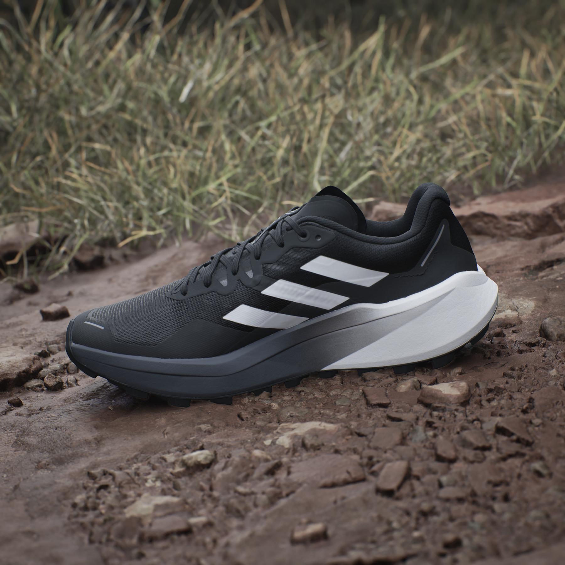 product/a/d/adidas_id0343_20_footwear_photography_heromrktng_view_7.jpg