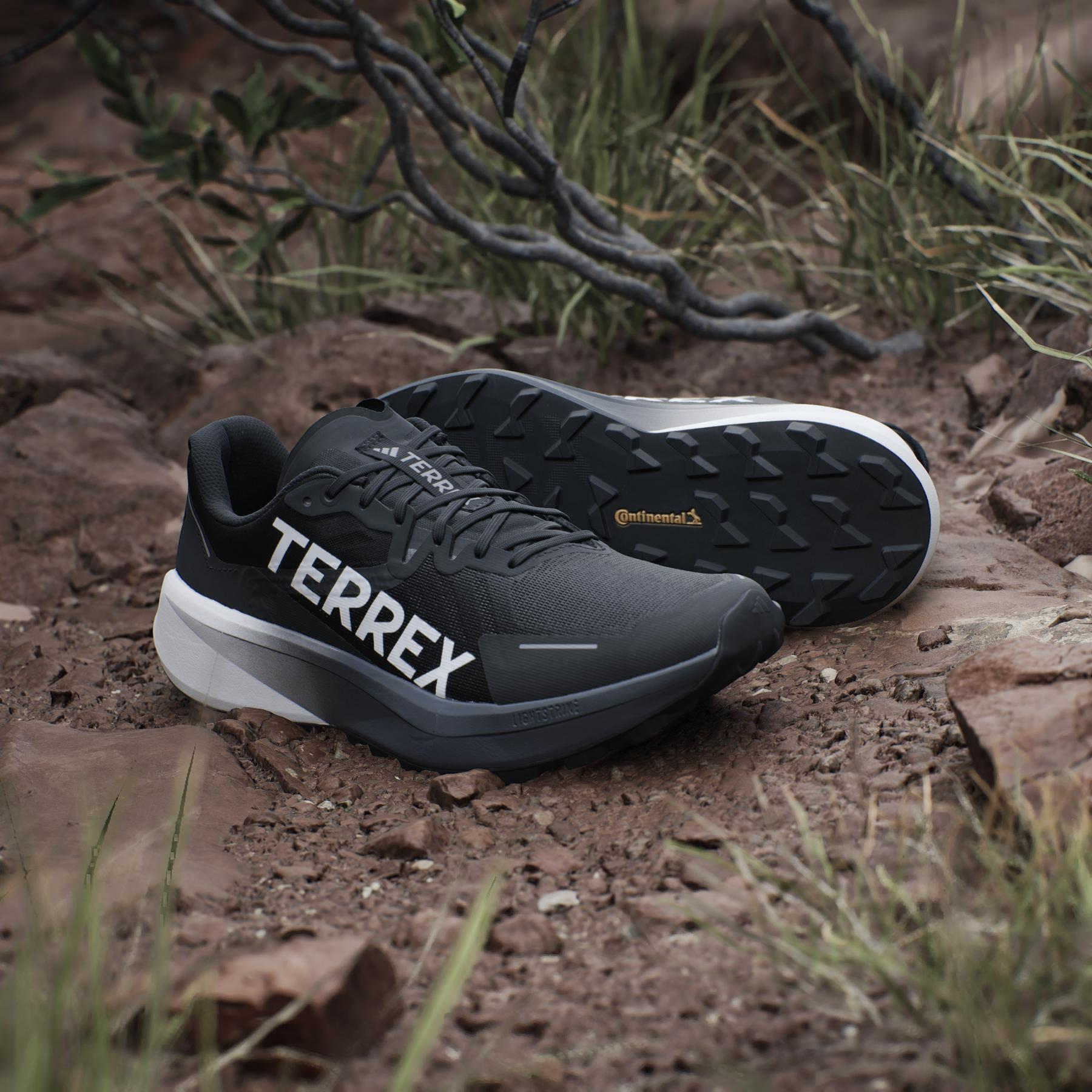 product/a/d/adidas_id0343_21_footwear_photography_heromrktng_view_8.jpg