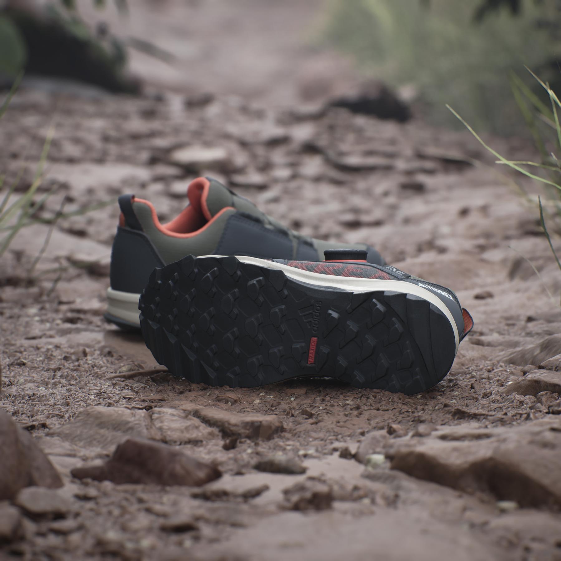 product/a/d/adidas_id0870_15_footwear_photography_heromrktng_view_4.jpg