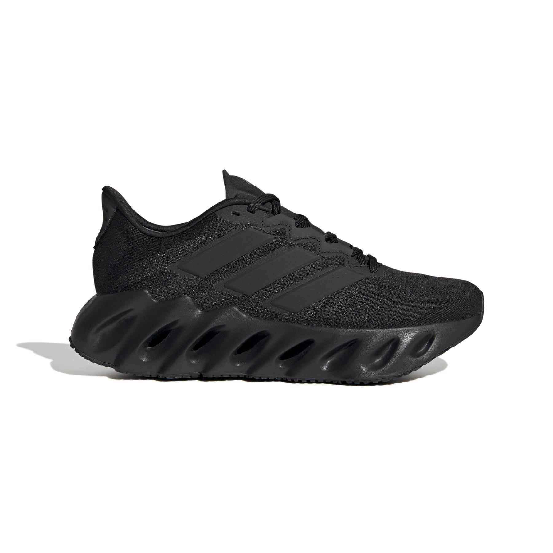 product/a/d/adidas_id1787_1_footwear_photography_side_lateral_center_view_white_bv.jpg