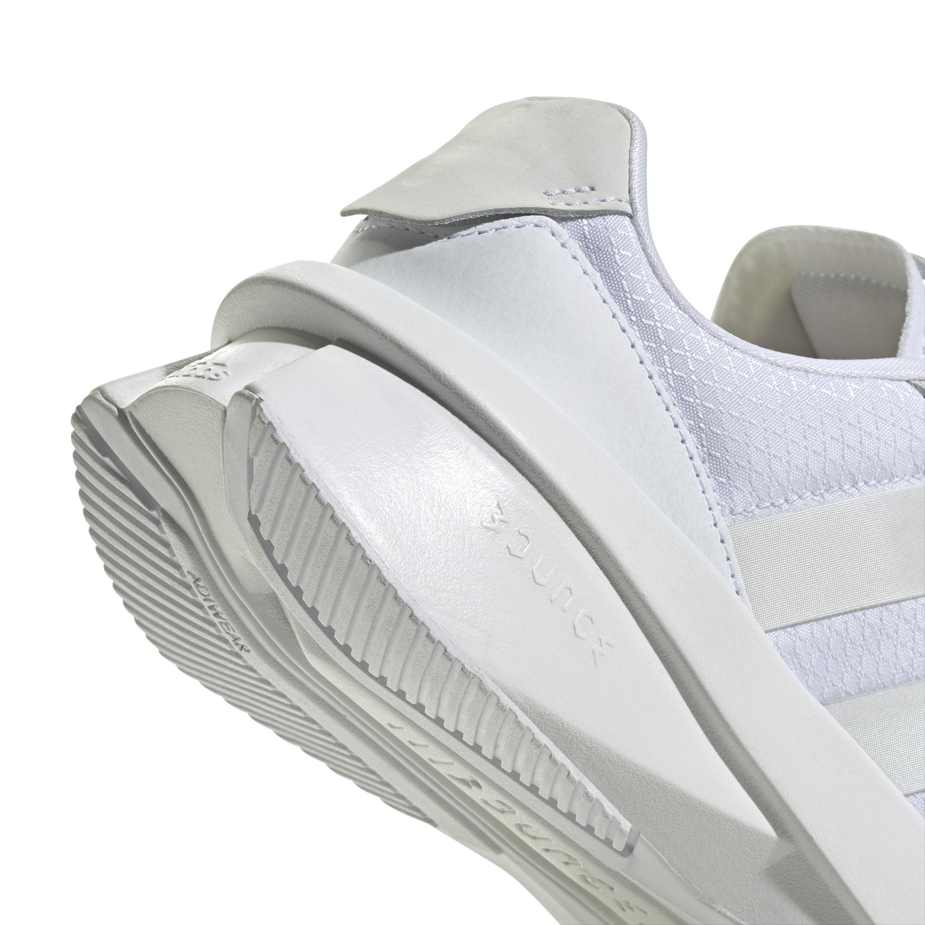 product/a/d/adidas_id2340_9_footwear_photography_detail_view_2_white_bv.jpg