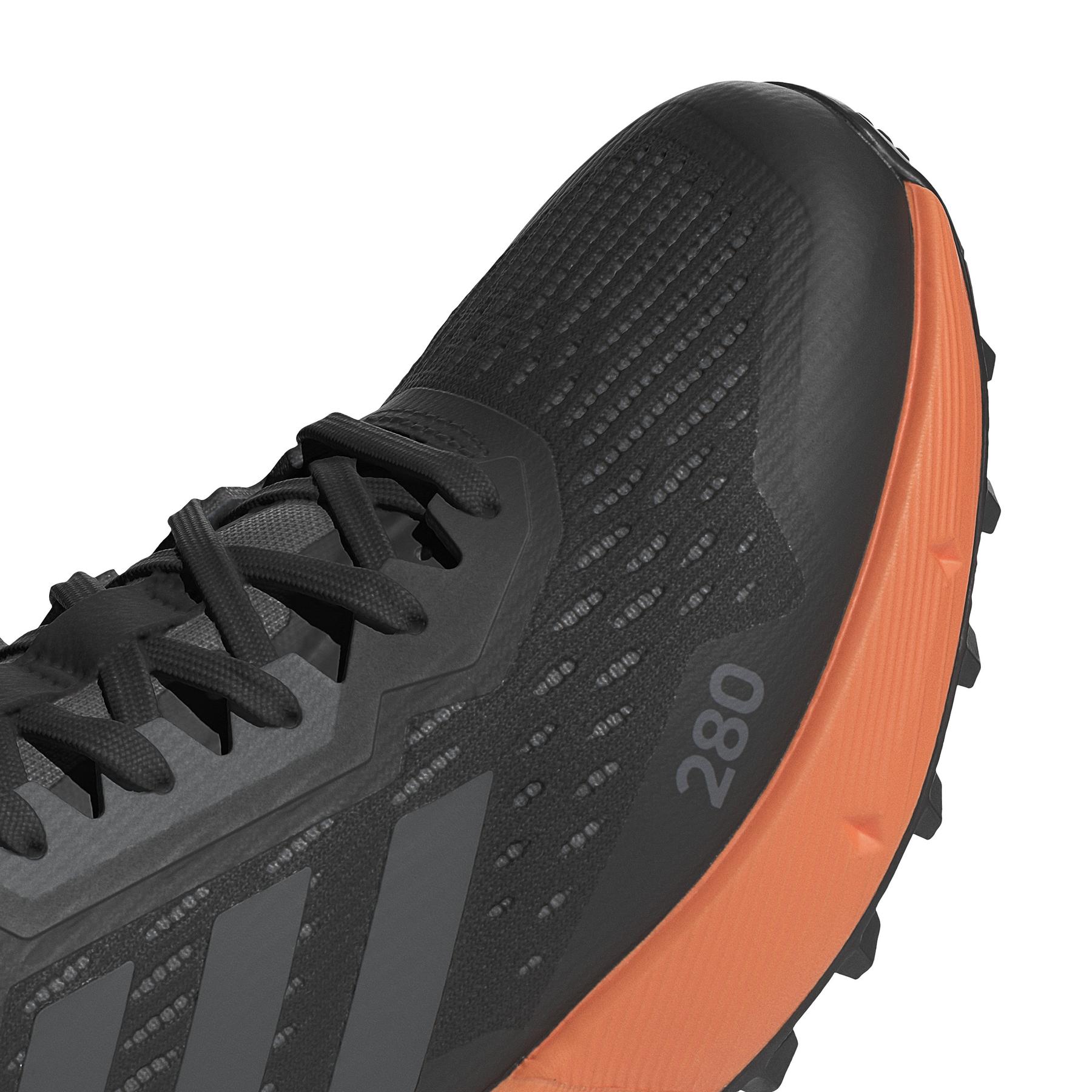 product/a/d/adidas_id2502_8_footwear_photography_detail_view_1_white.jpg