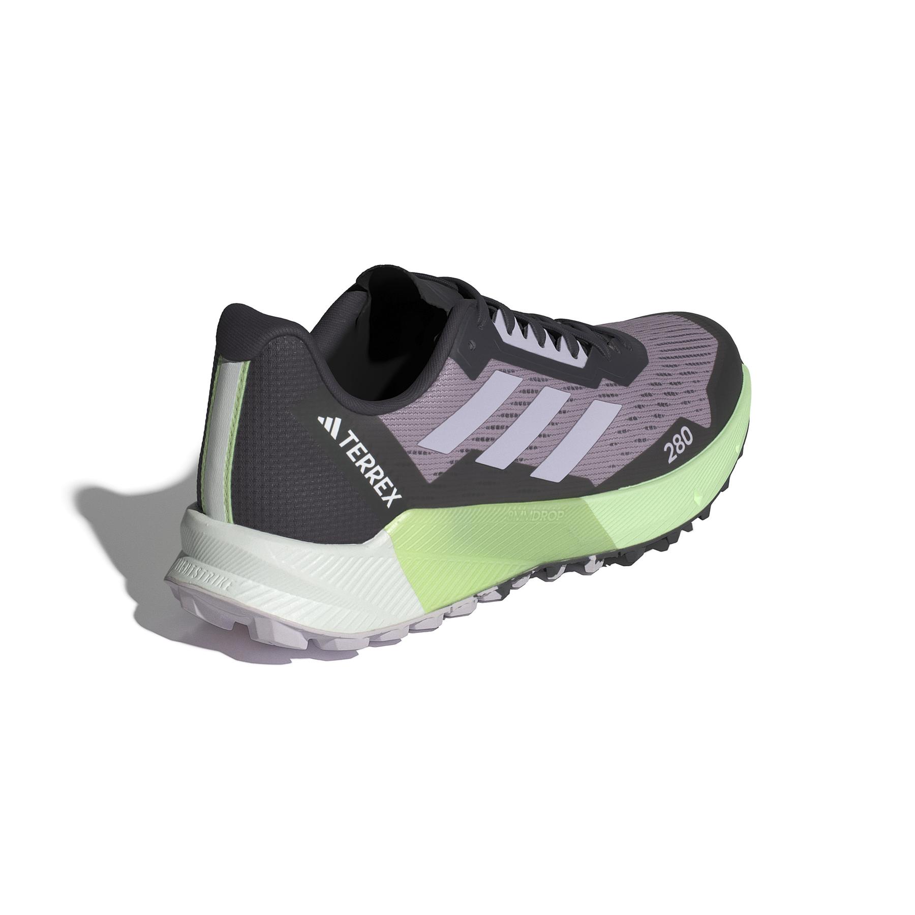 product/a/d/adidas_id2504_7_footwear_photography_back_lateral_top_view_white.jpg