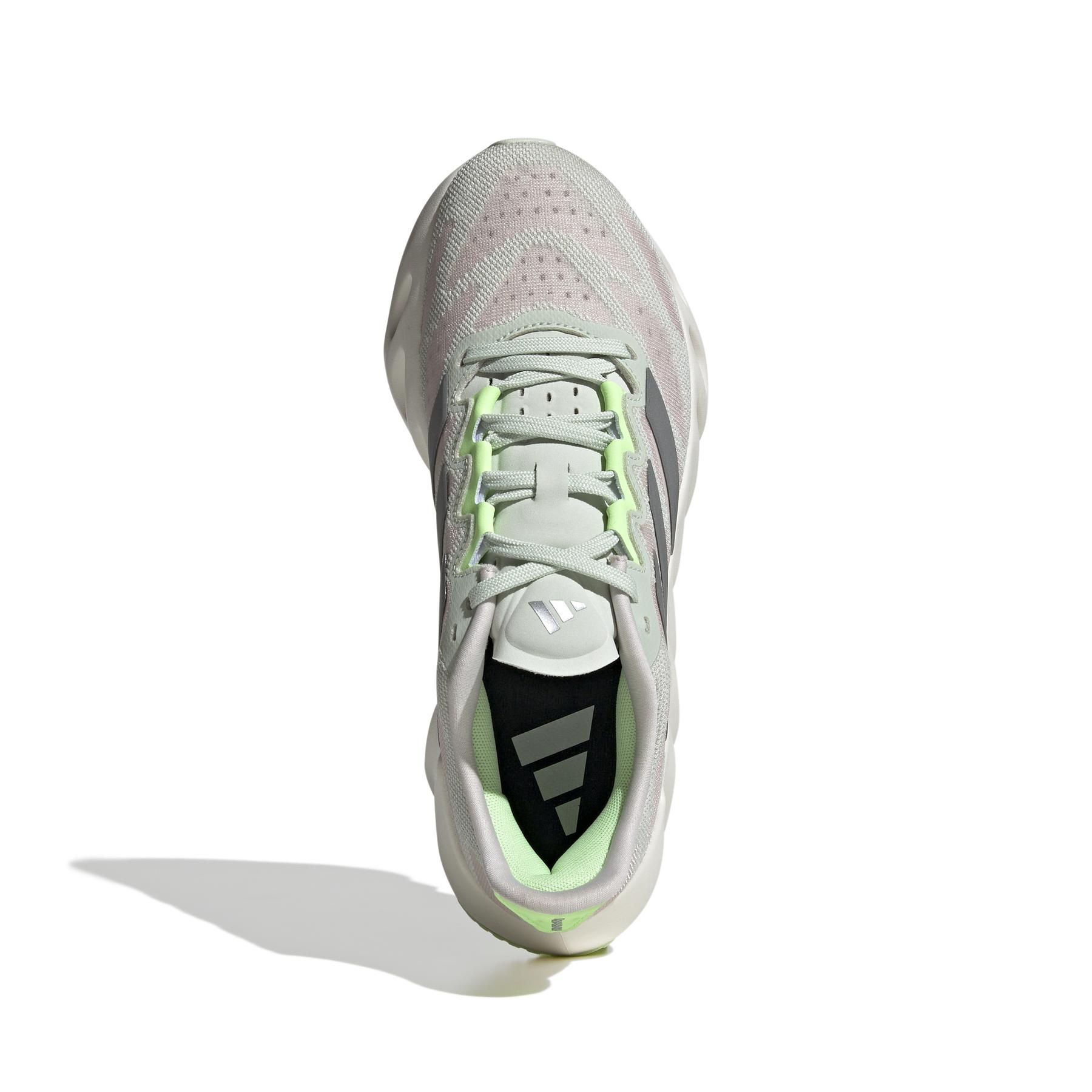 product/a/d/adidas_id2646_3_footwear_photography_top_portrait_view_white.jpg