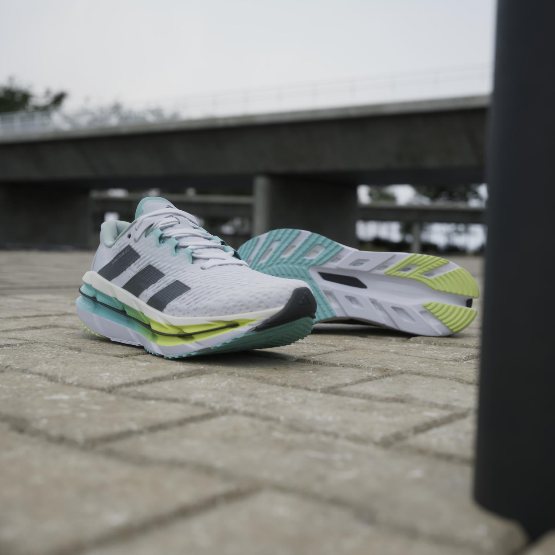 product/a/d/adidas_id6178_19_footwear_photography_heromrktng_view_4.jpg