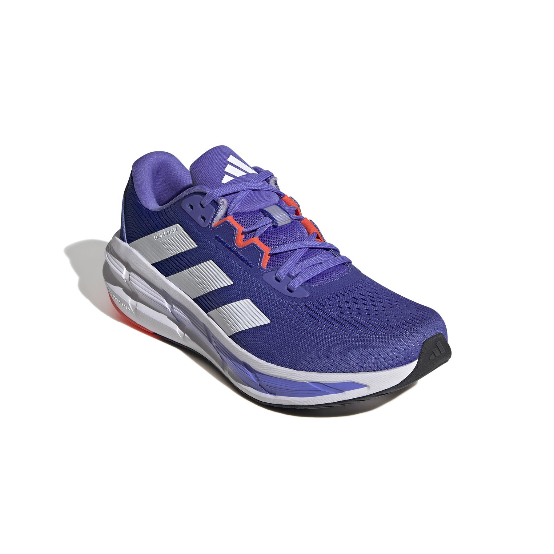 product/a/d/adidas_id6317_6_footwear_photography_front_lateral_top_view_white.jpg