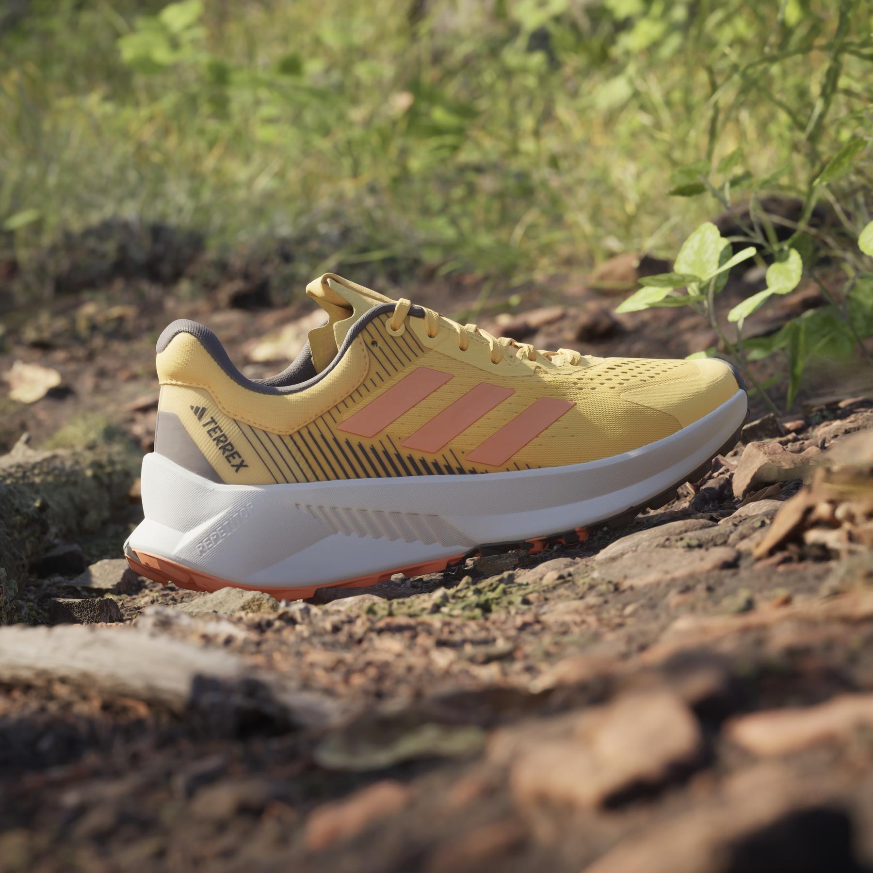 product/a/d/adidas_id7720_16_footwear_photography_heromrktng_view_3_white-nw032224.jpg