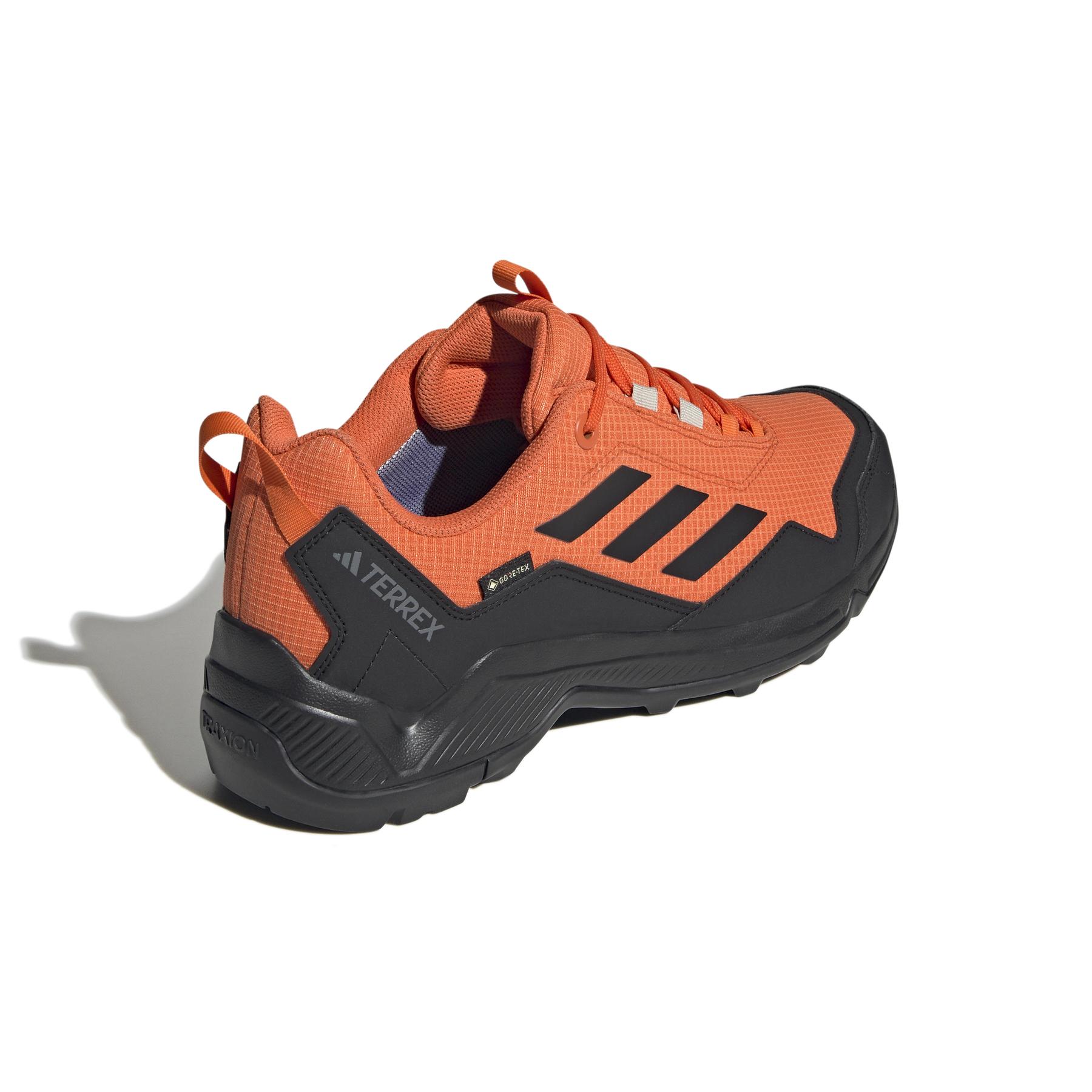 product/a/d/adidas_id7848_7_footwear_photography_back_lateral_top_view_white.jpg