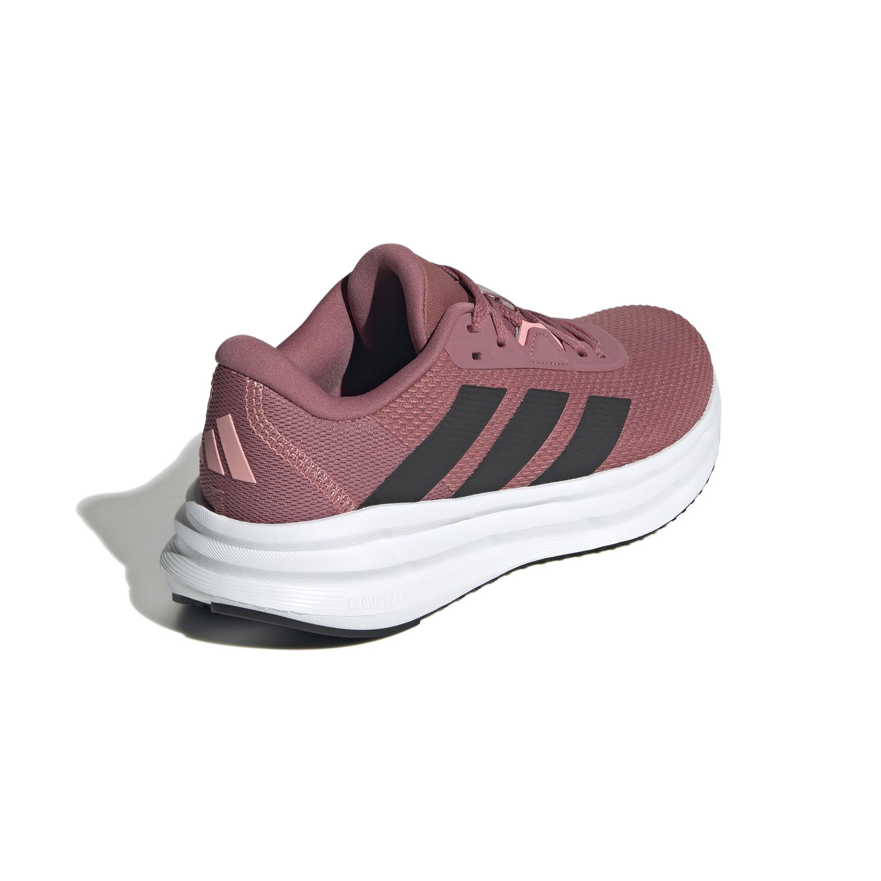 product/a/d/adidas_id8766_7_footwear_photography_back_lateral_top_view_white.jpg
