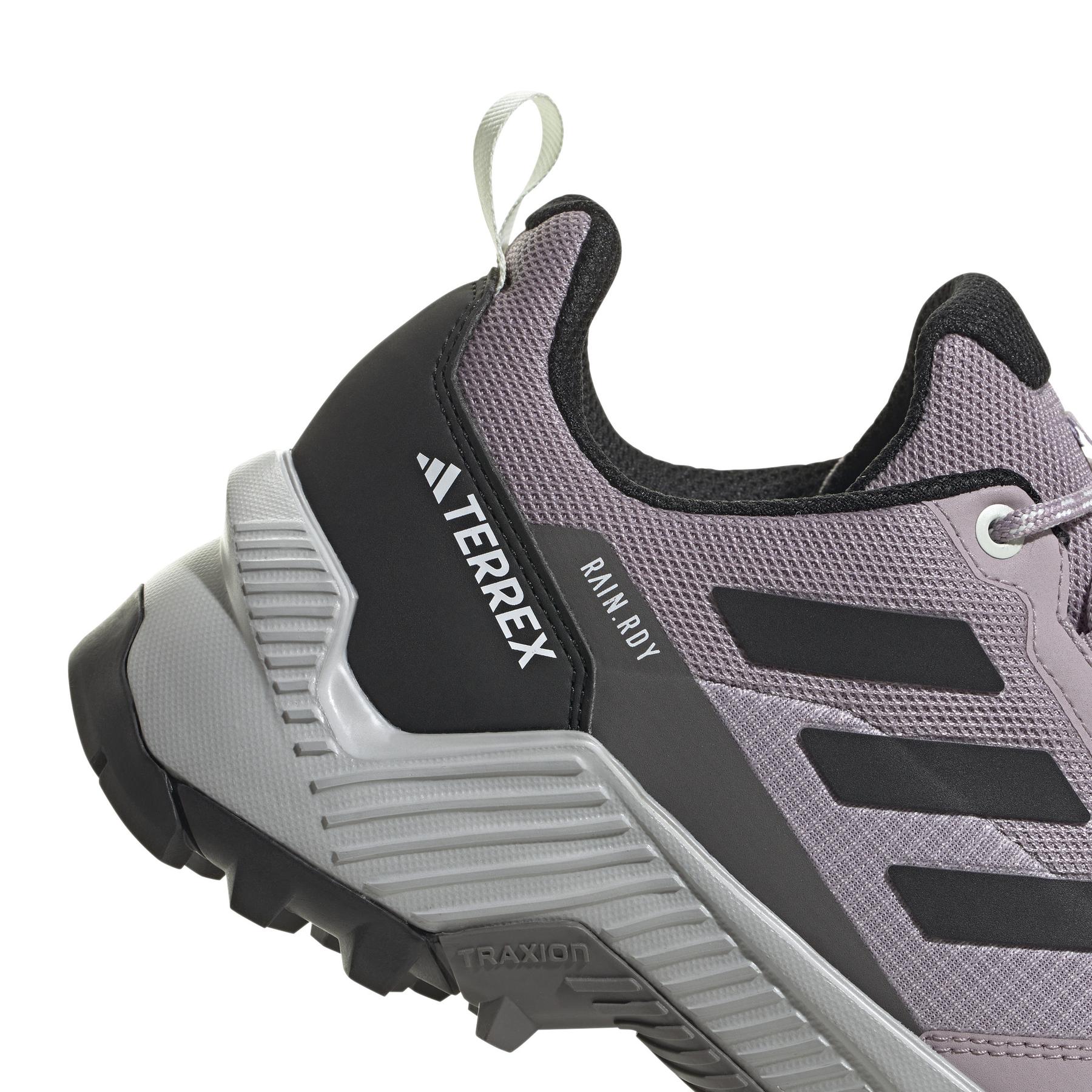 product/a/d/adidas_ie2589_8_footwear_photography_detail_view_1_white.jpg