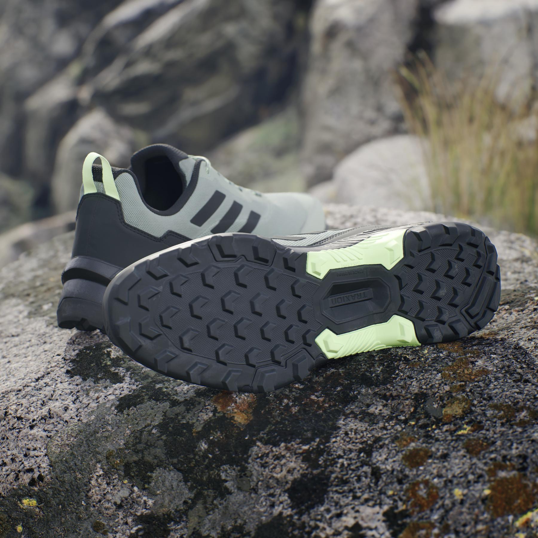 product/a/d/adidas_ie2591_15_footwear_photography_heromrktng_view_4-nw091625.jpg