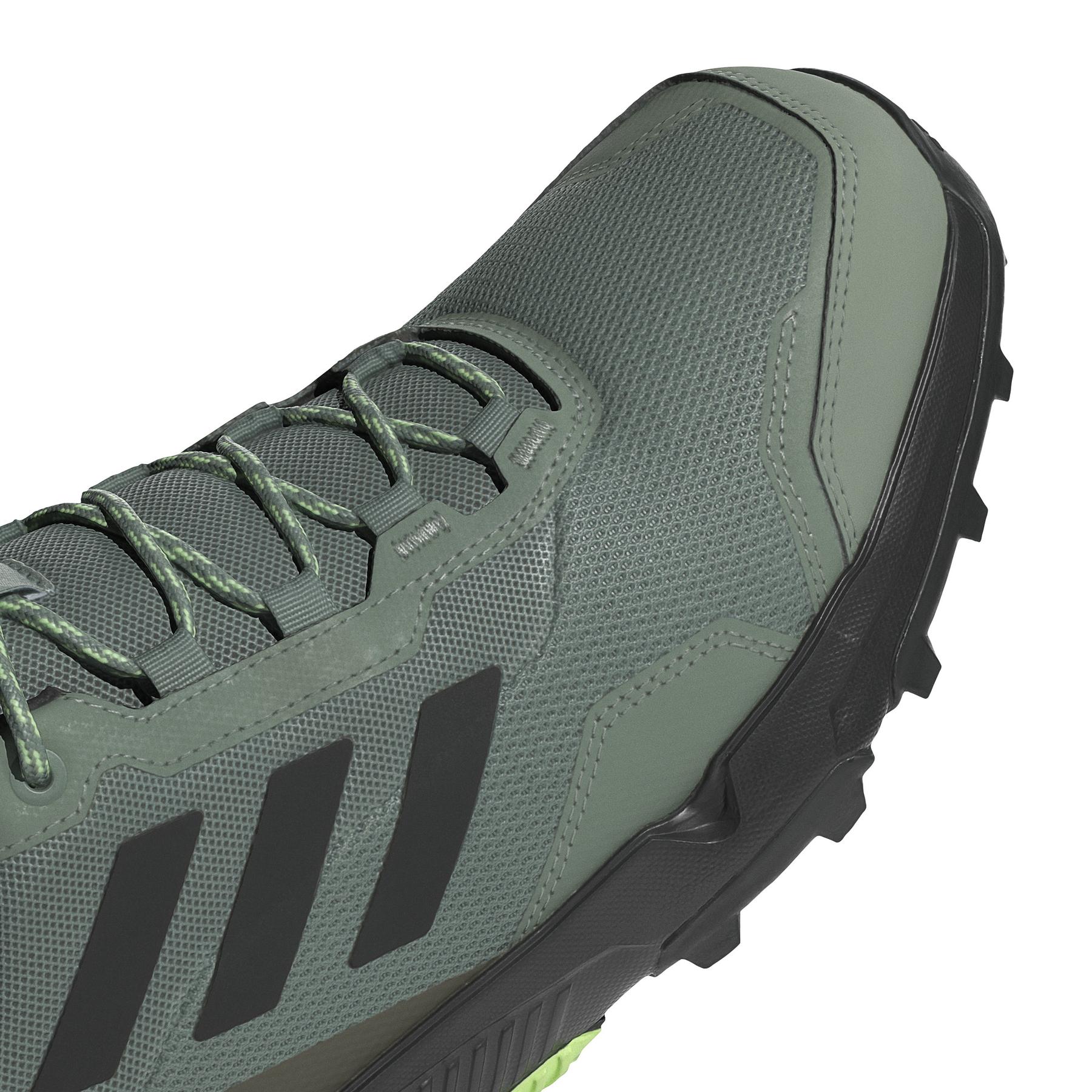product/a/d/adidas_ie2591_8_footwear_photography_detail_view_1_white-nw091625.jpg
